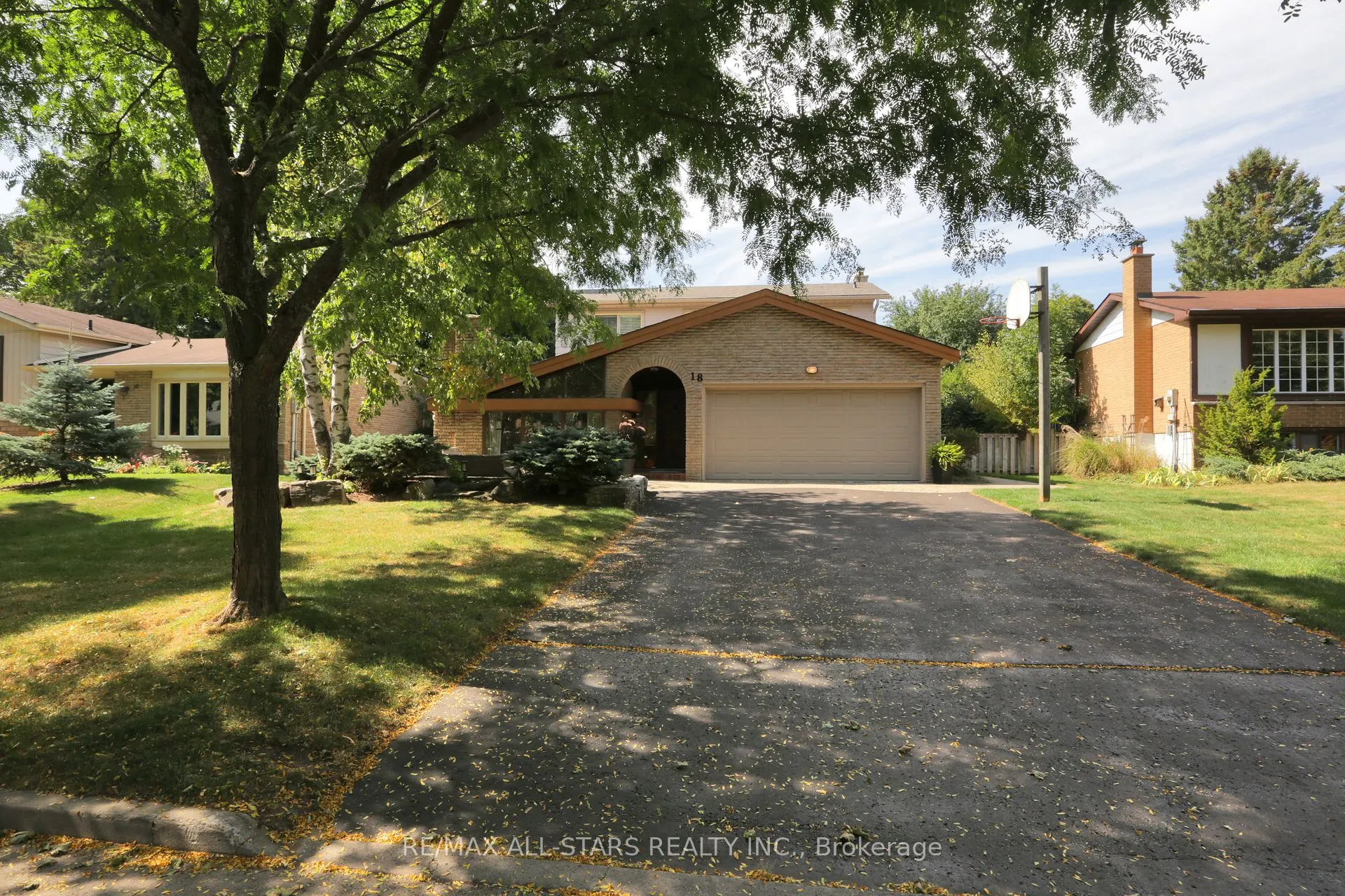 18 Sir Brandiles Place Place