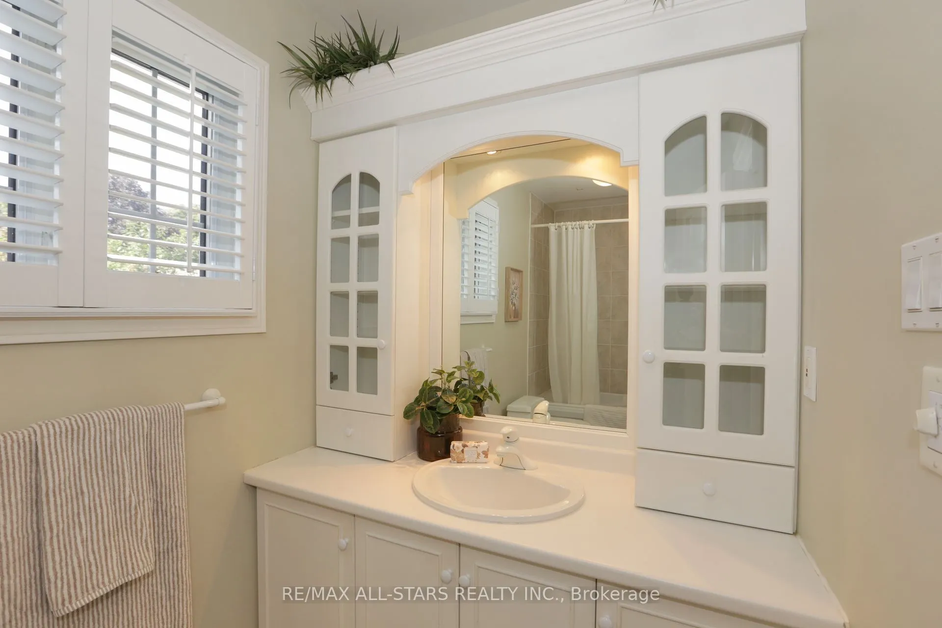 18 Sir Brandiles Place Place