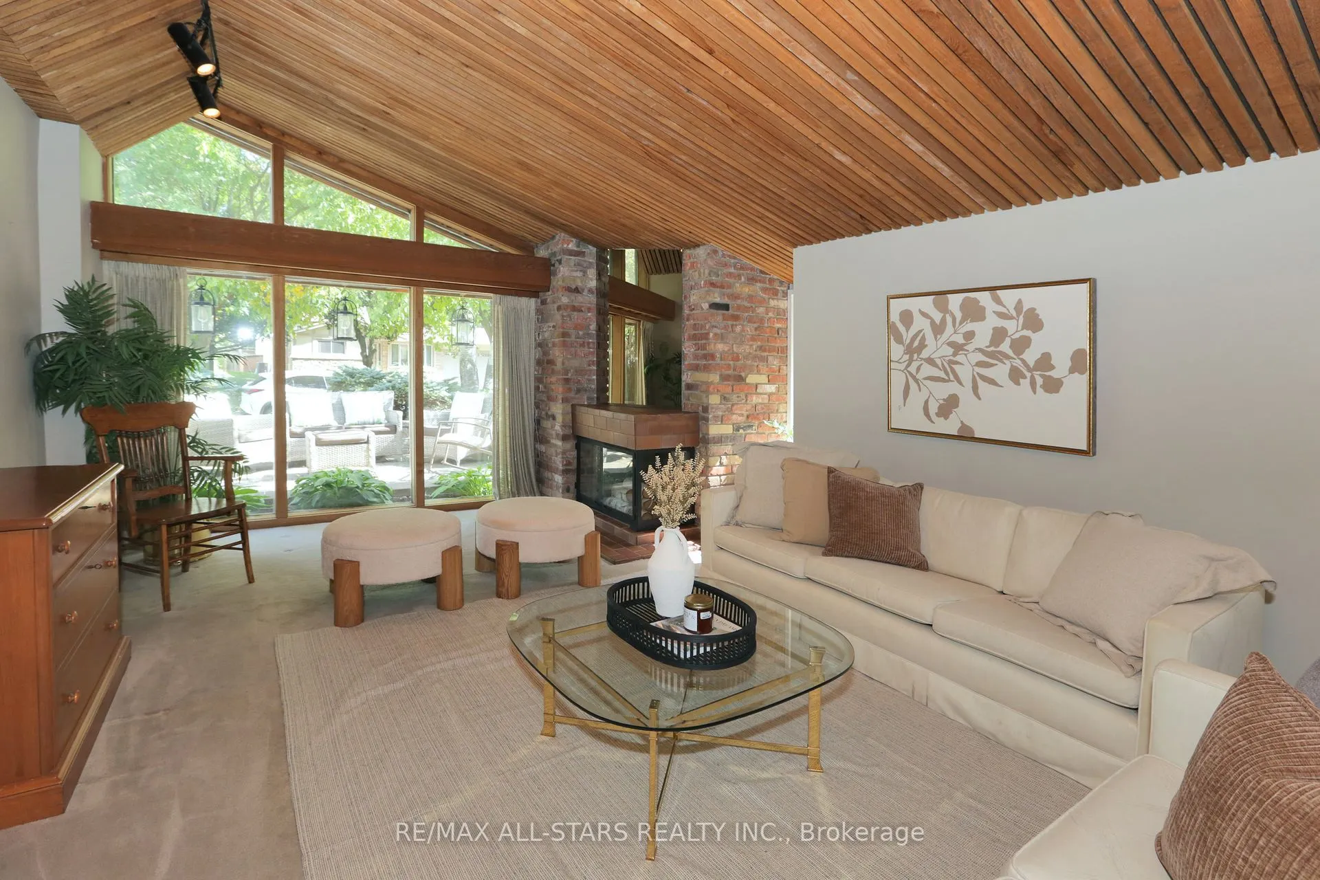 18 Sir Brandiles Place Place