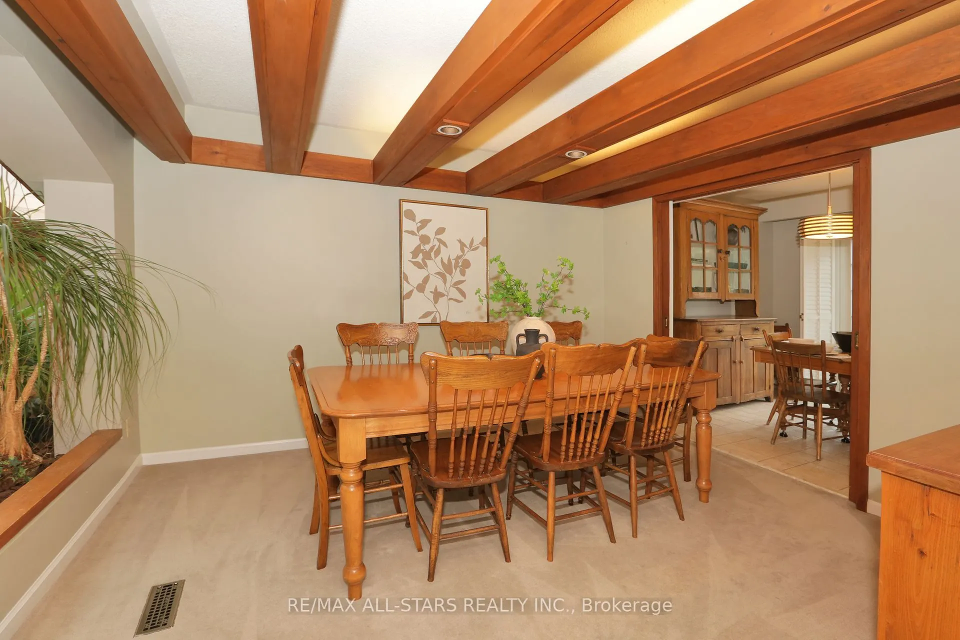 18 Sir Brandiles Place Place