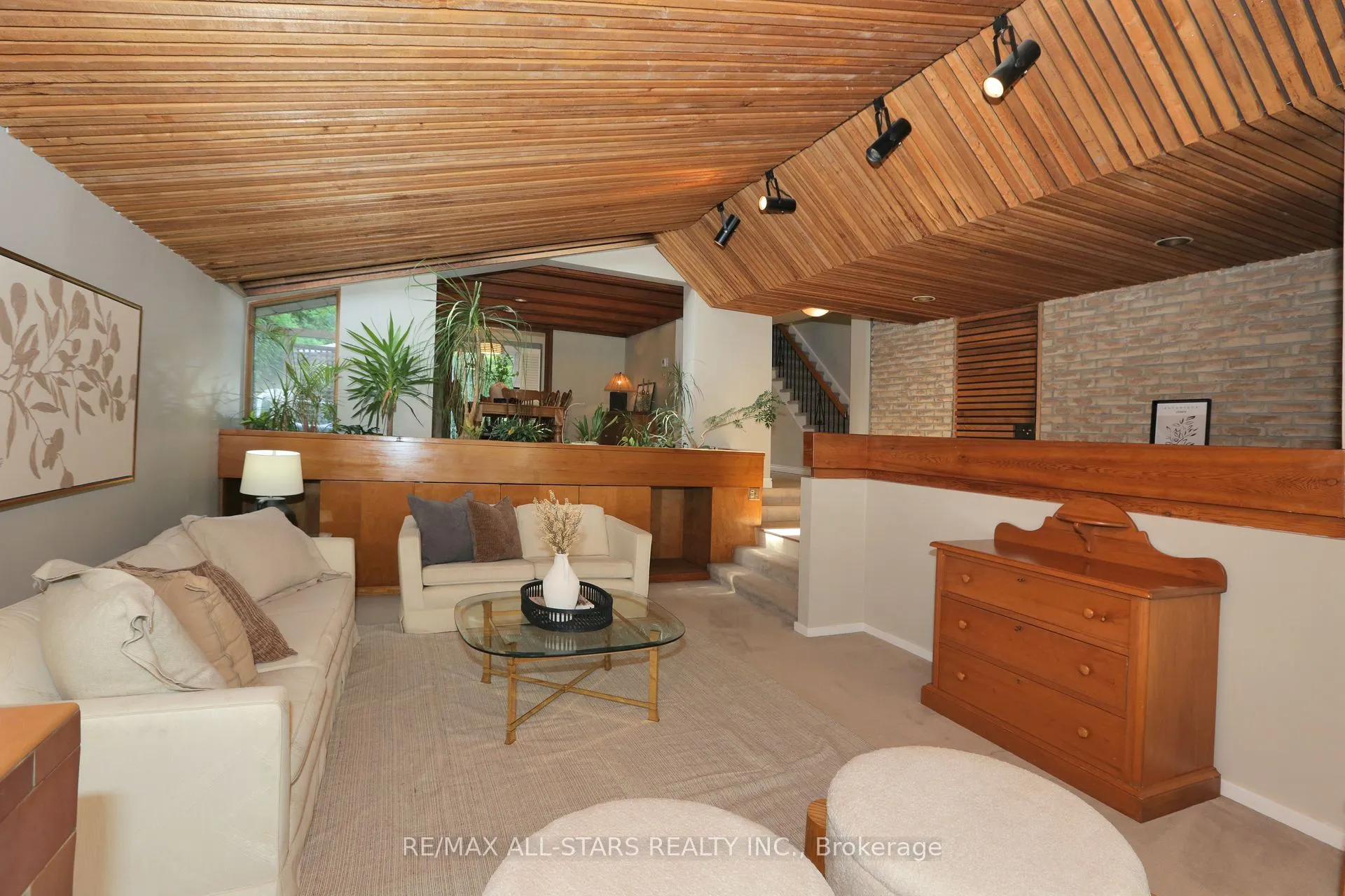 18 Sir Brandiles Place Place