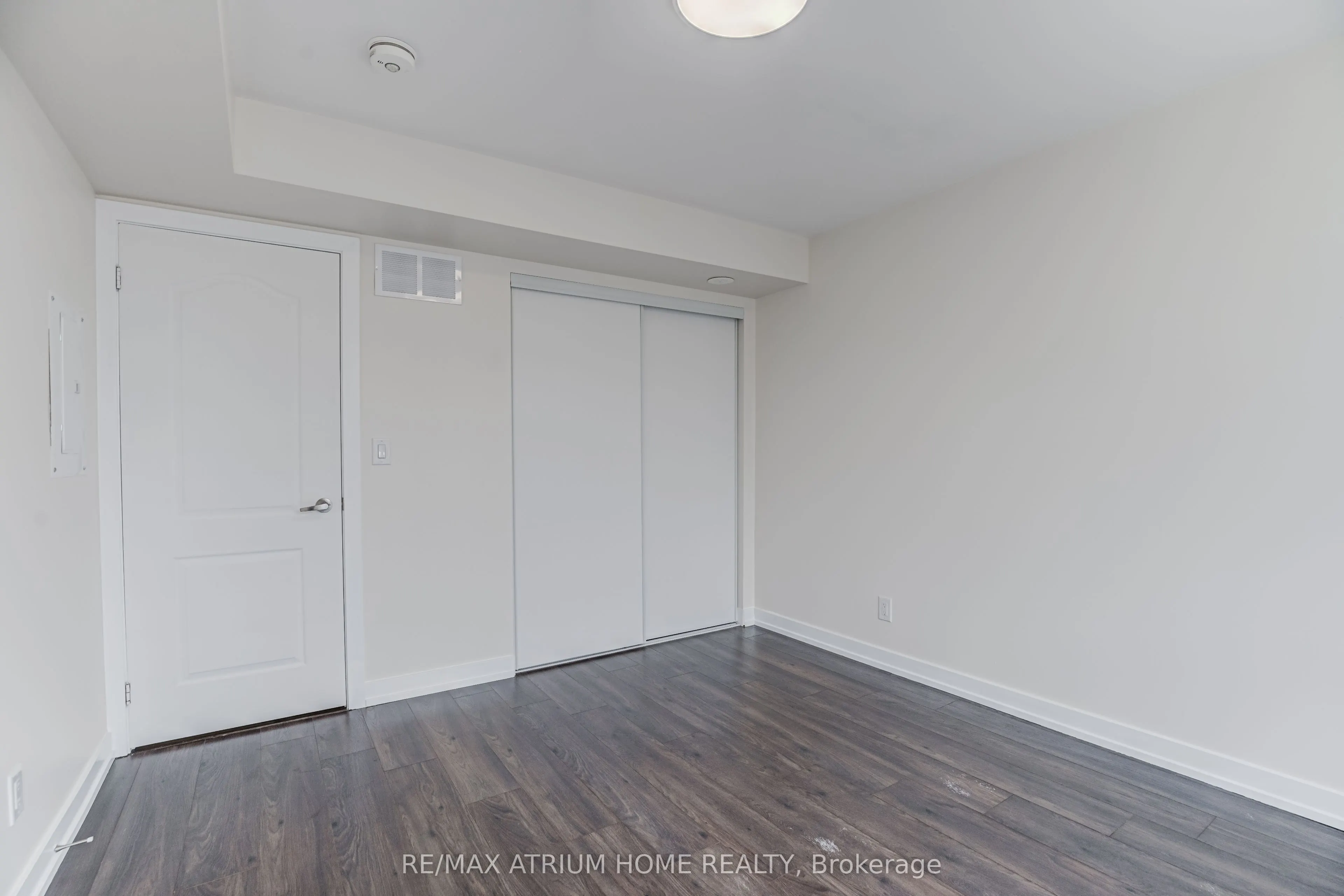 10 Dunsheath Way, #220