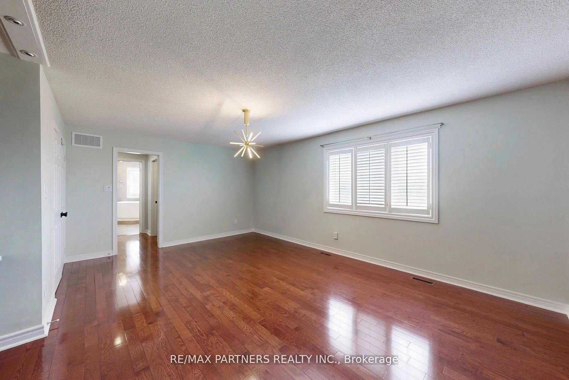 31 Eyer Drive