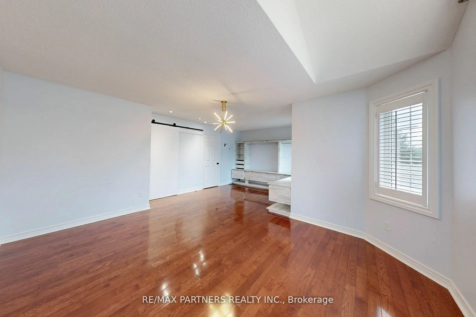 31 Eyer Drive