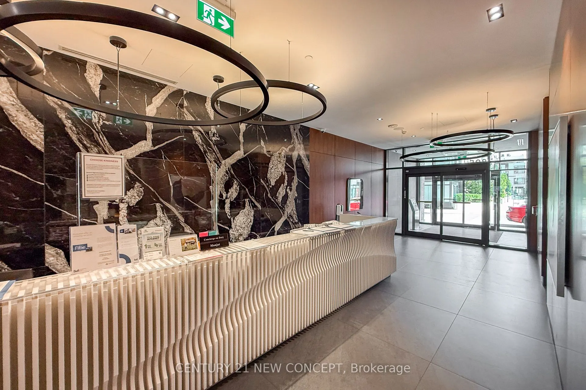 7895 Jane Street, #3415
