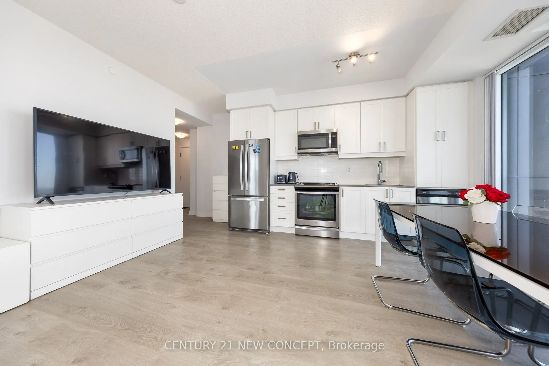 7895 Jane Street, #3415