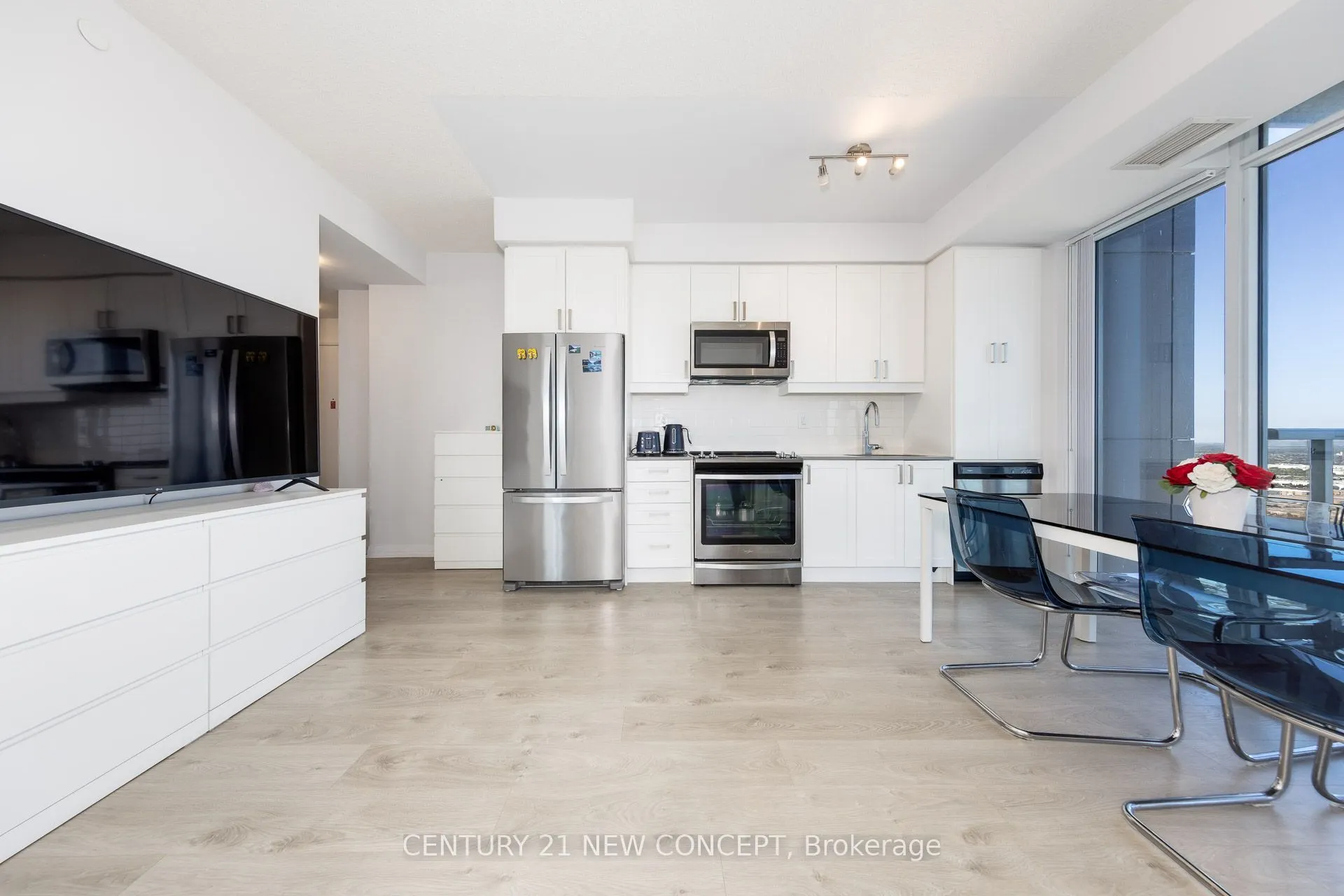 7895 Jane Street, #3415