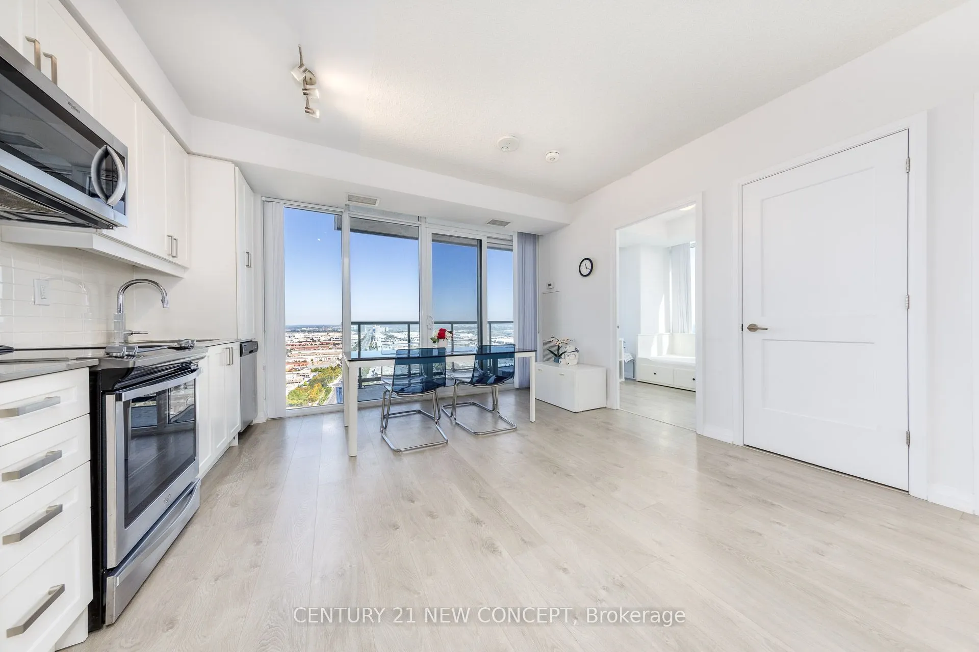 7895 Jane Street, #3415