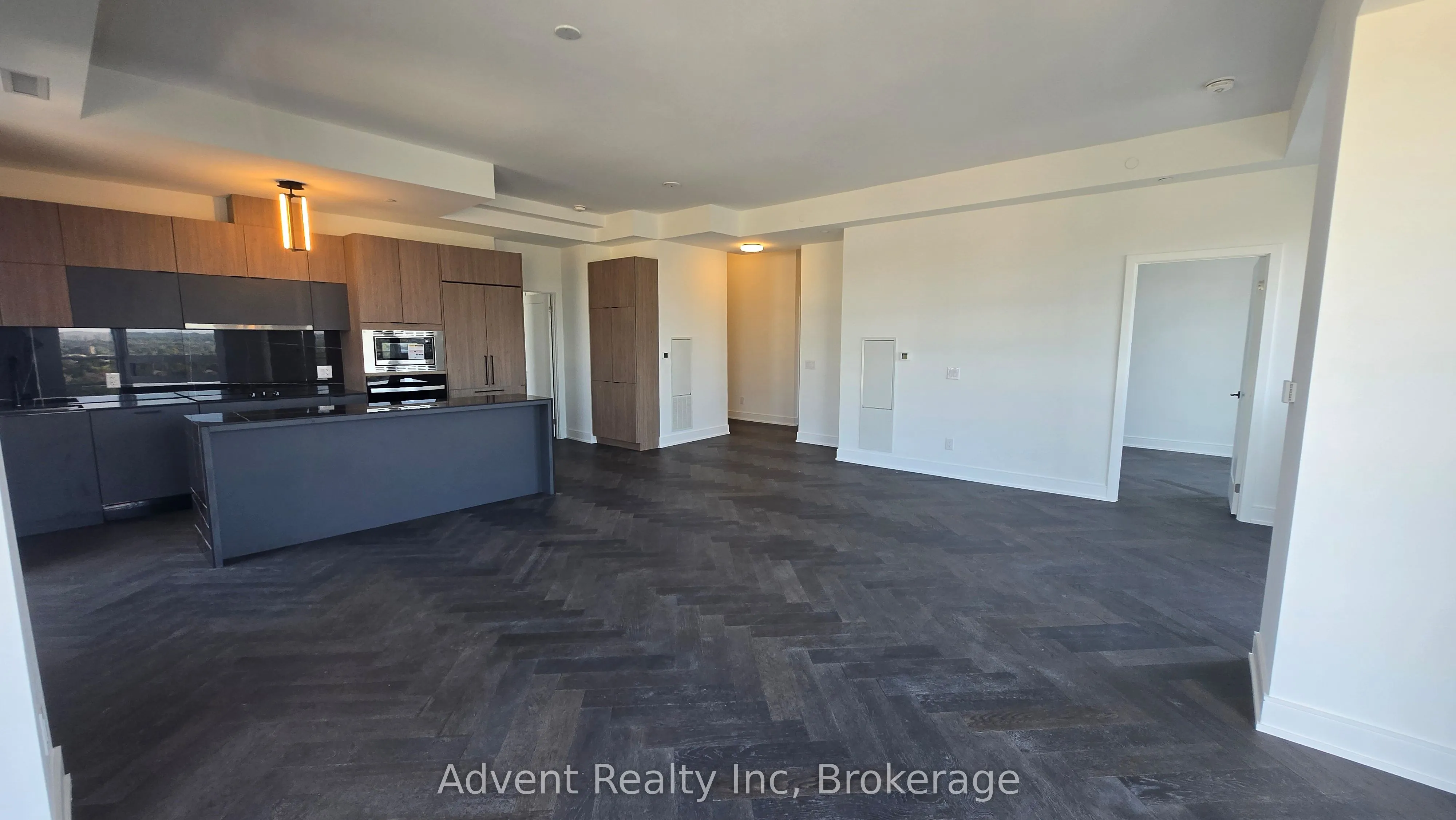 8888 Yonge Street, #1304