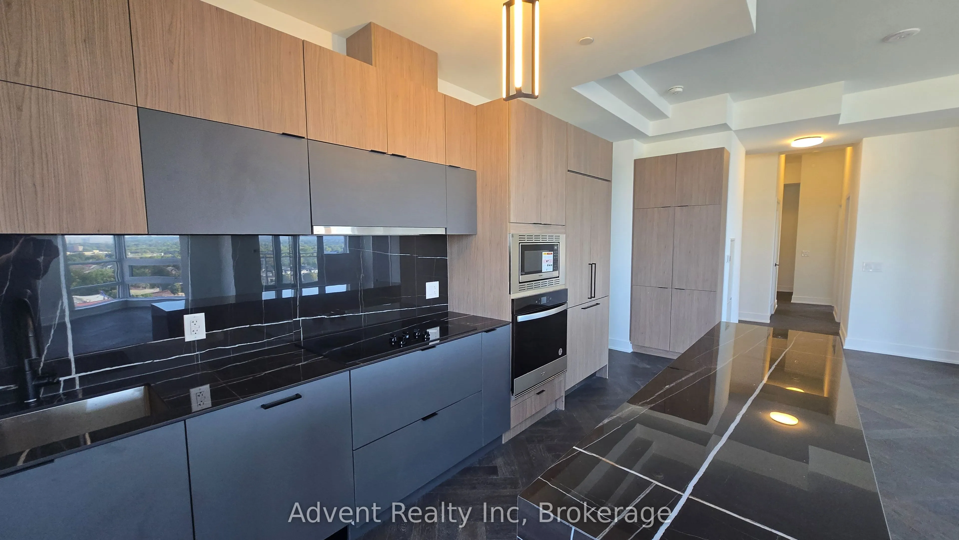 8888 Yonge Street, #1304