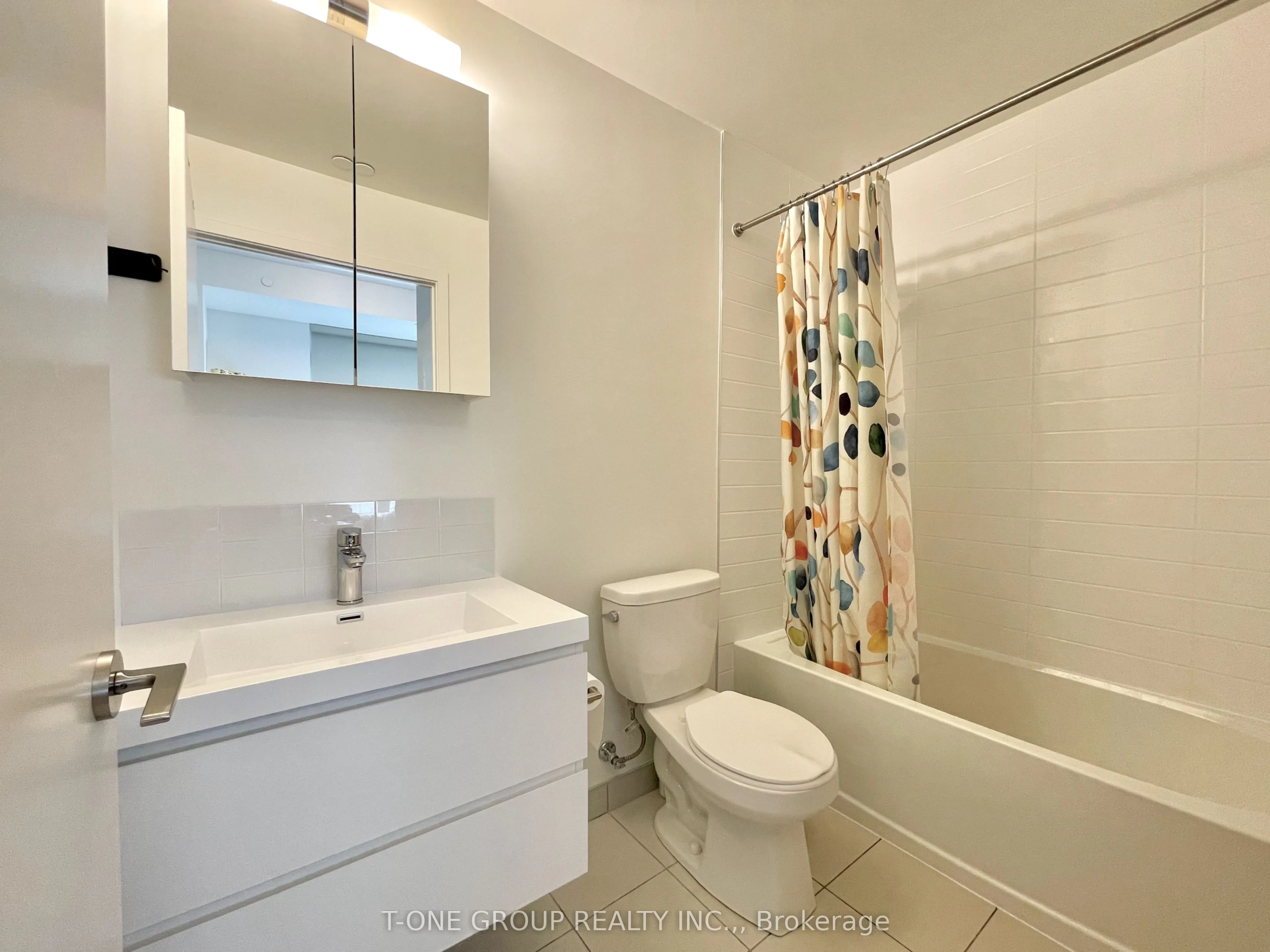 8119 Birchmount Road, #1025