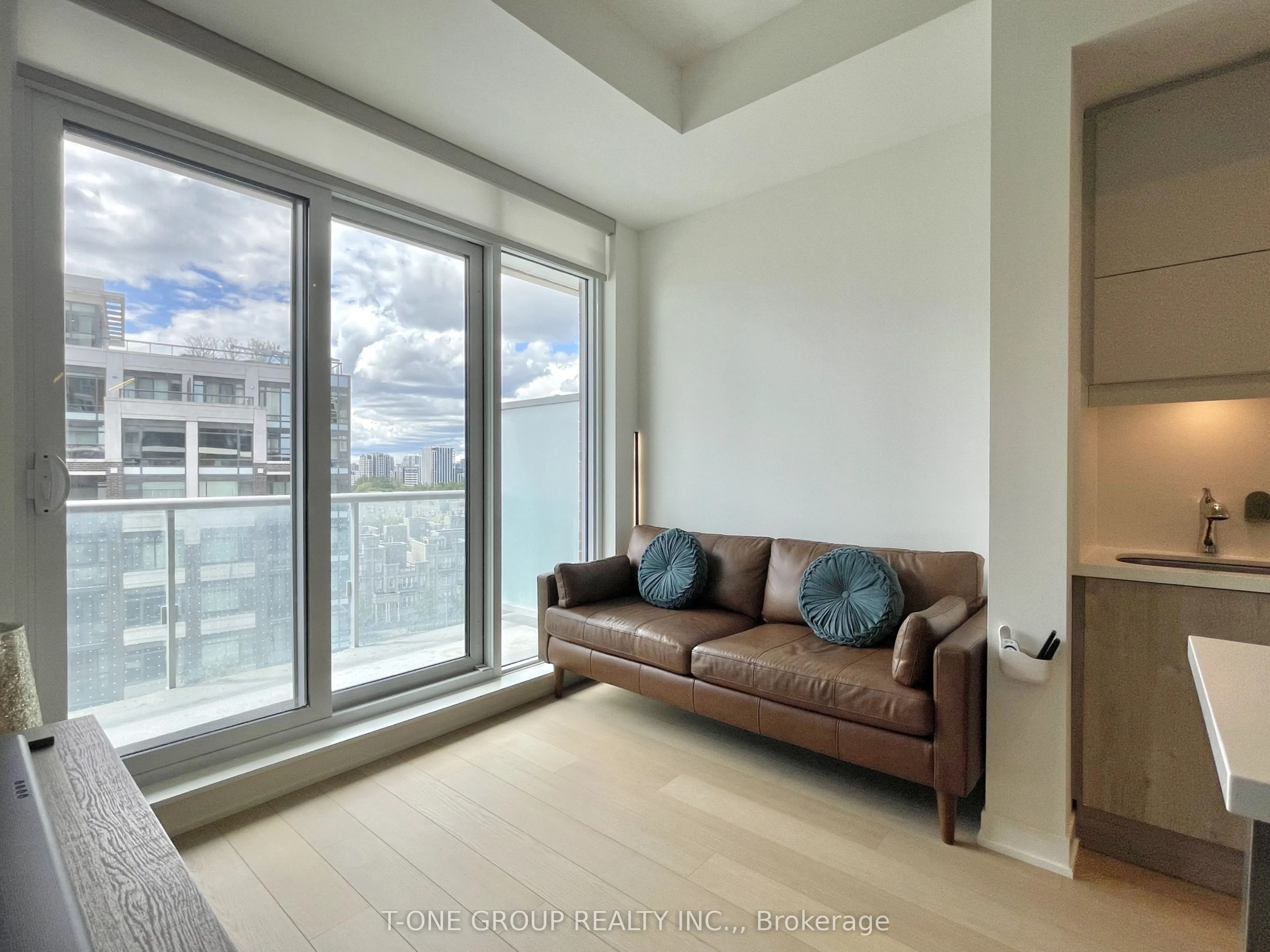 8119 Birchmount Road, #1025