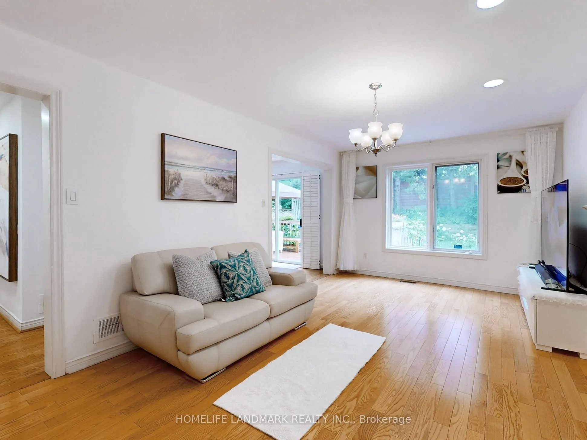 64 Bradgate Drive