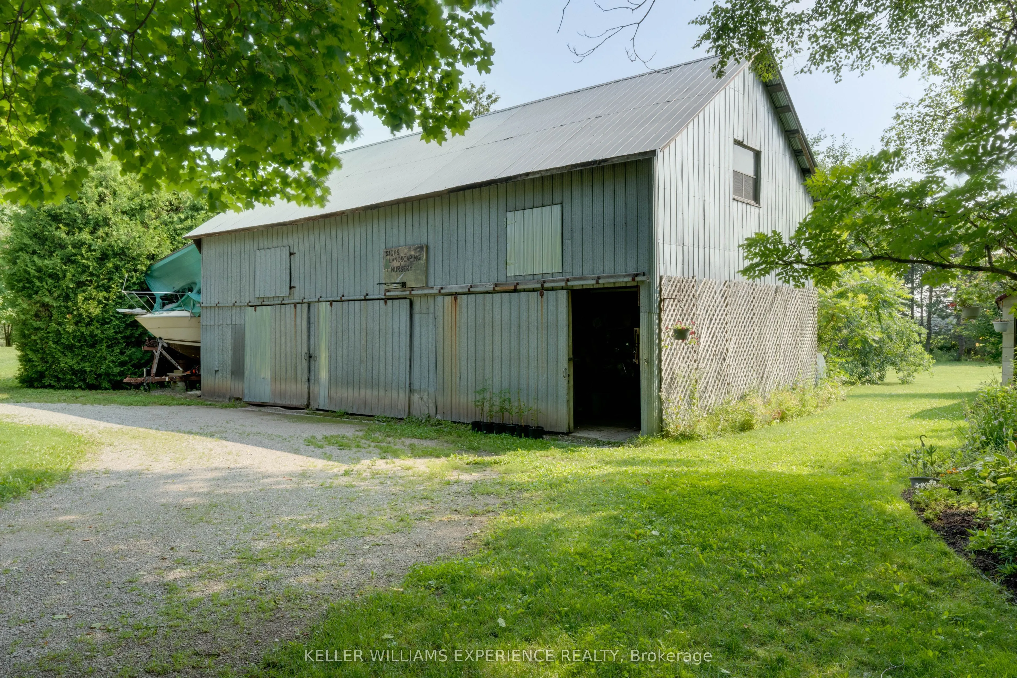 7089 5th Side Road