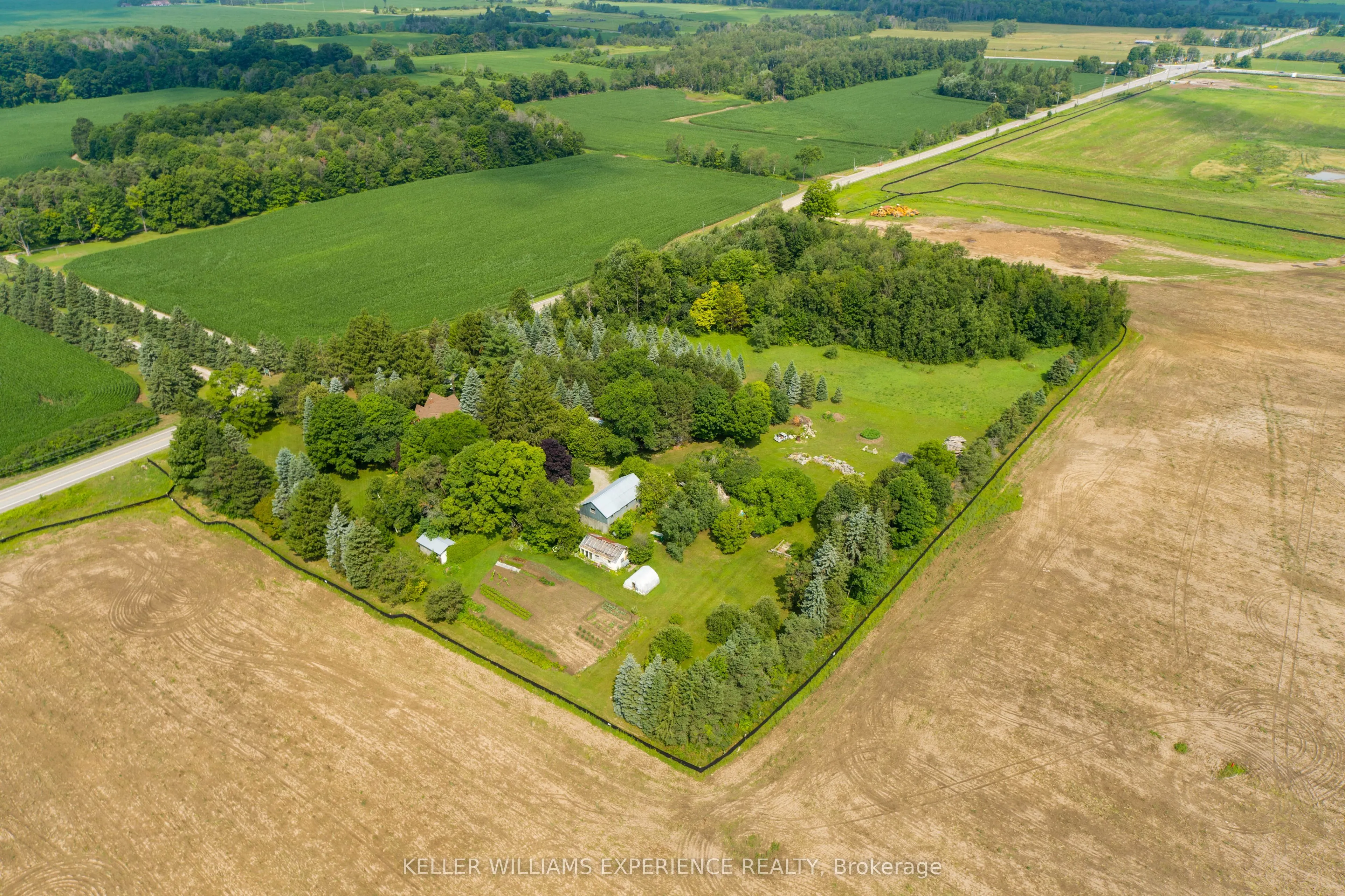 7089 5th Side Road