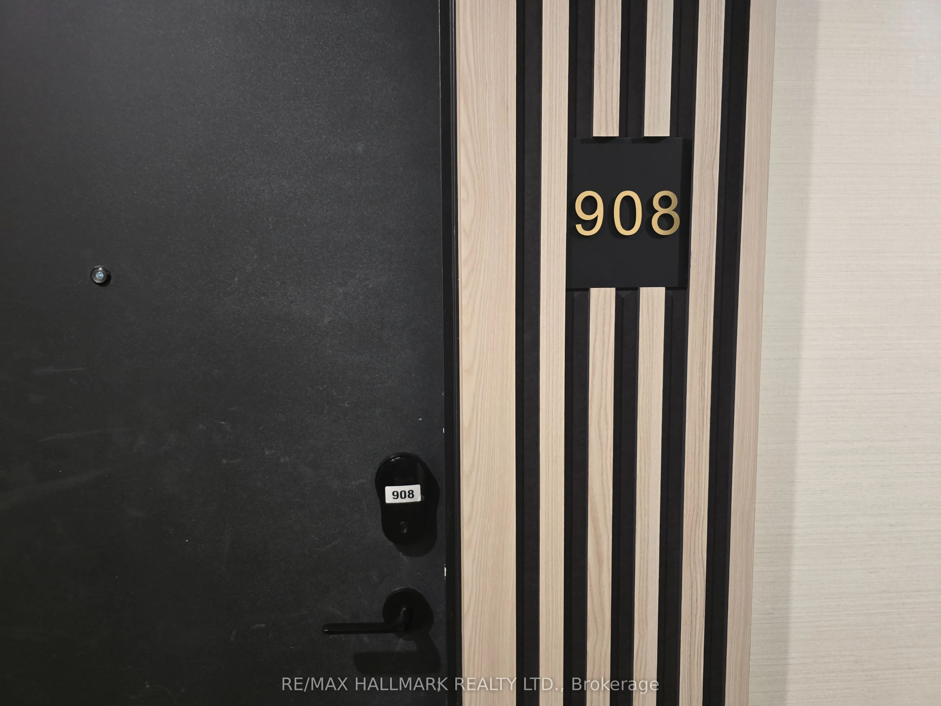 38 Andre de Grasse Street, #908