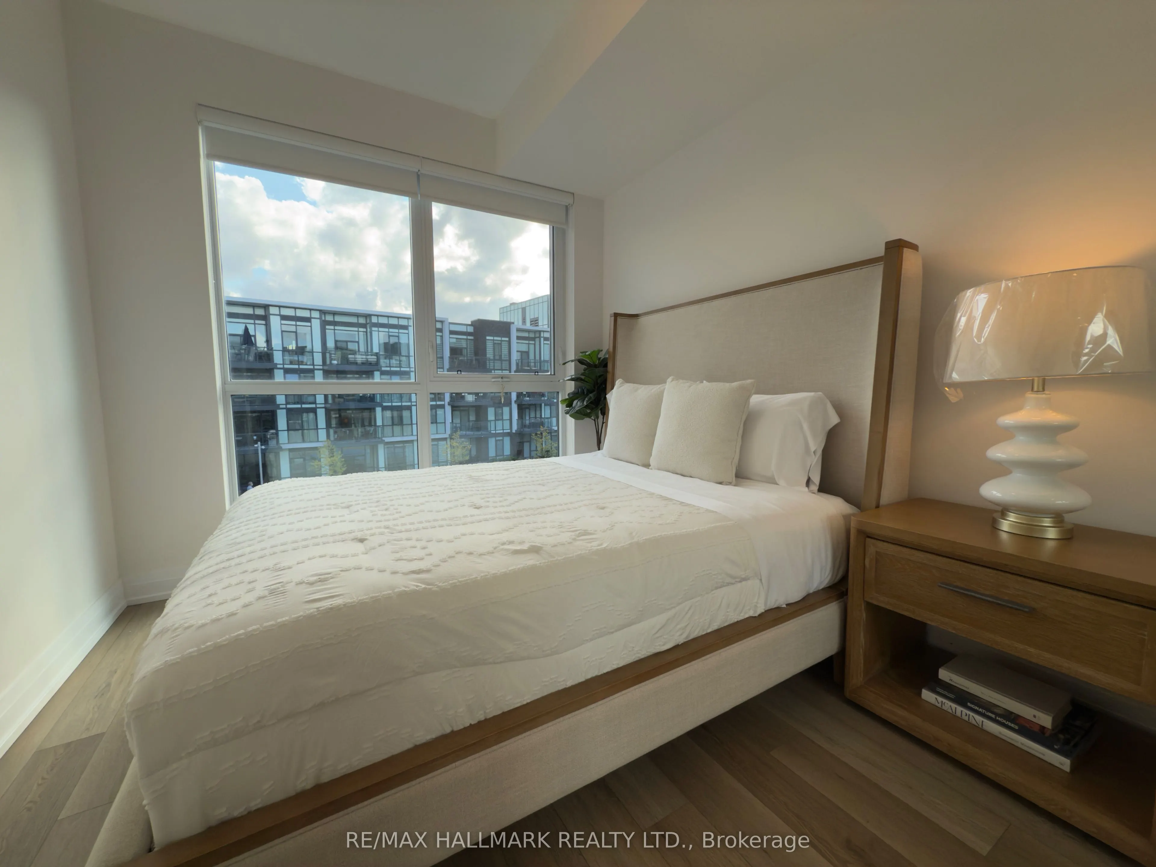 415 Sea Ray Avenue, #321