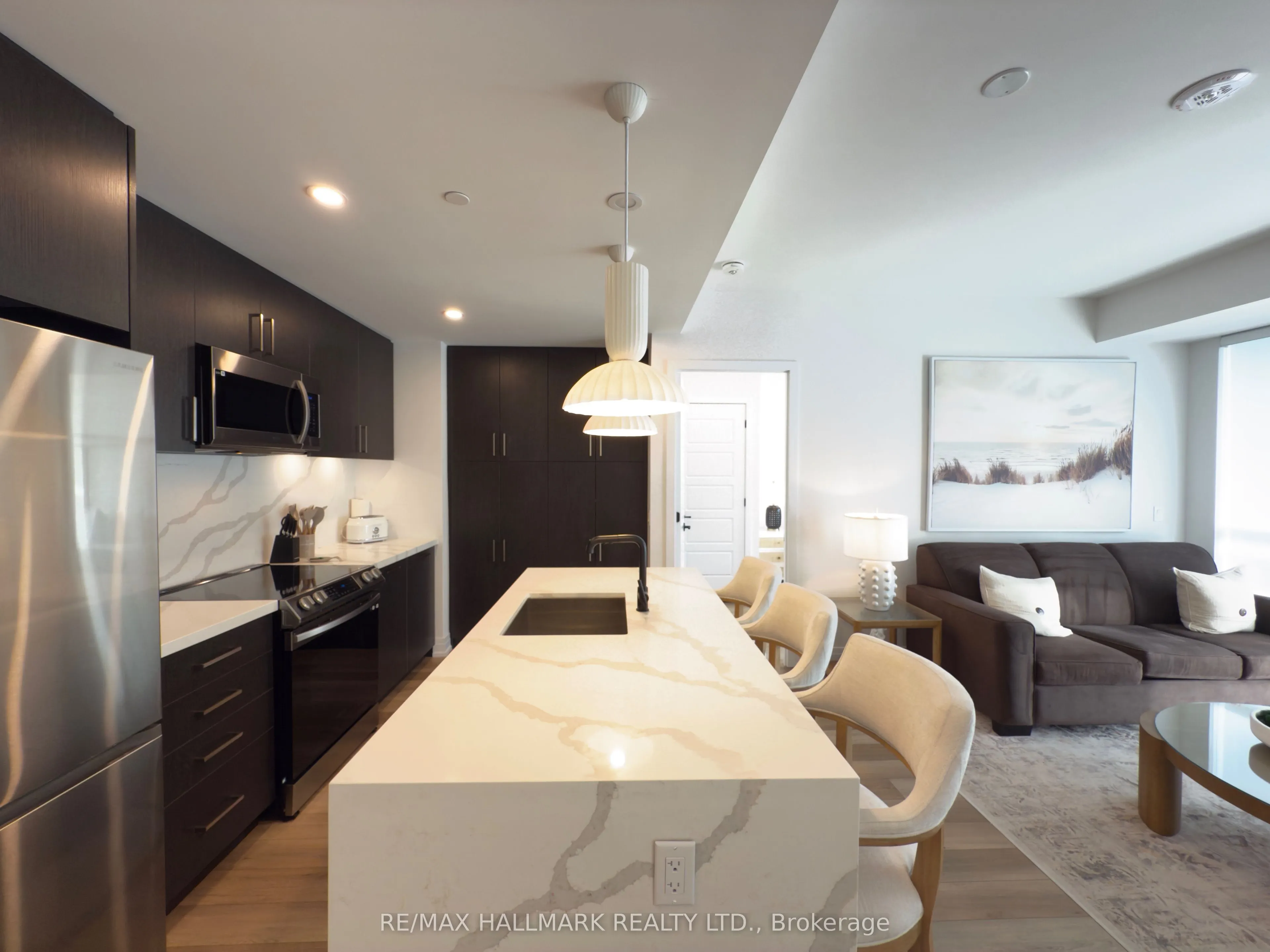 415 Sea Ray Avenue, #321