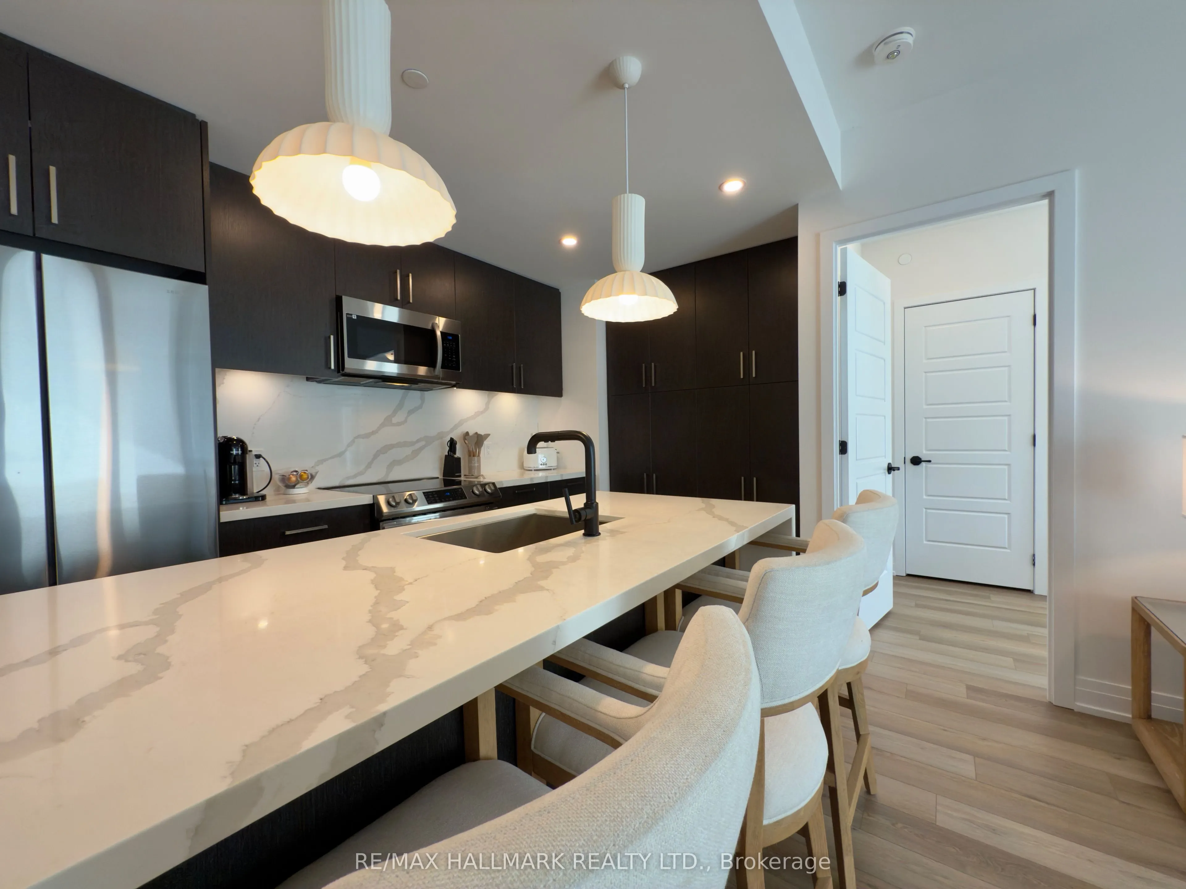 415 Sea Ray Avenue, #321