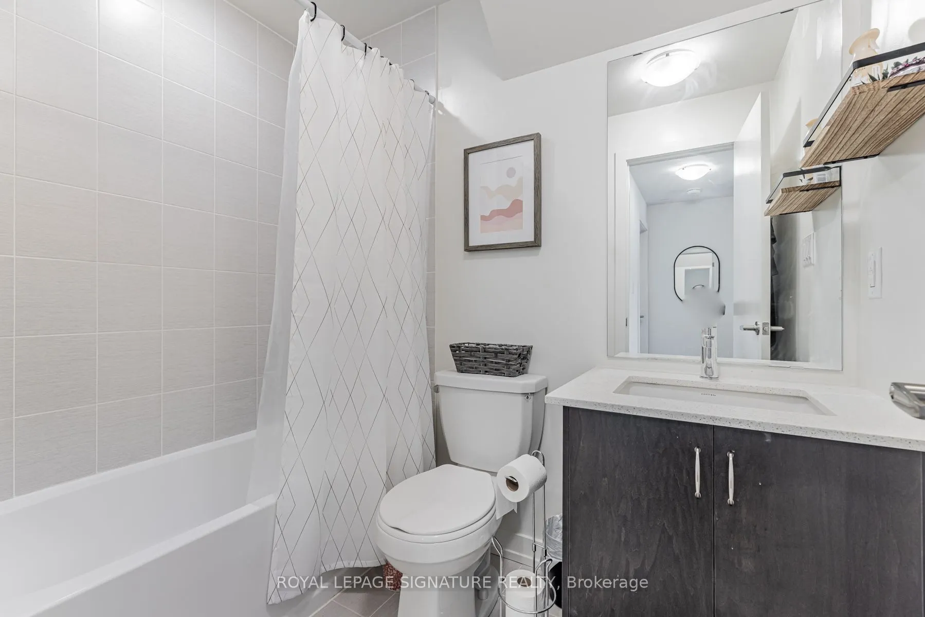 370C Red Maple Road, #77