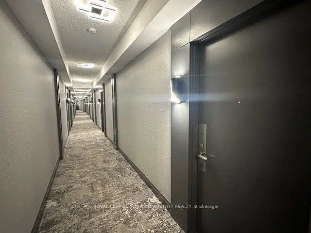 7171 Yonge Street, #415