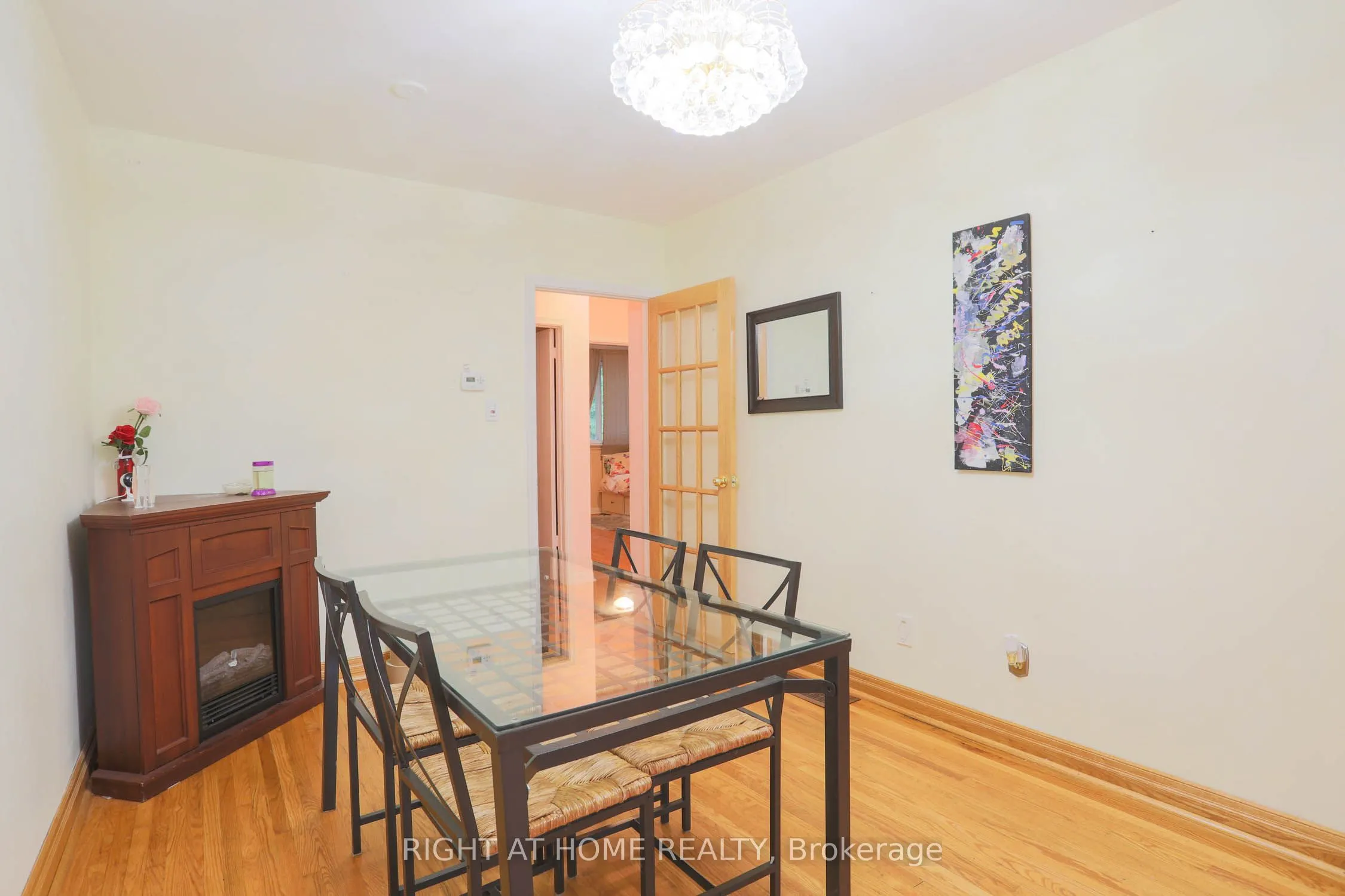 303 Blue Grass Boulevard