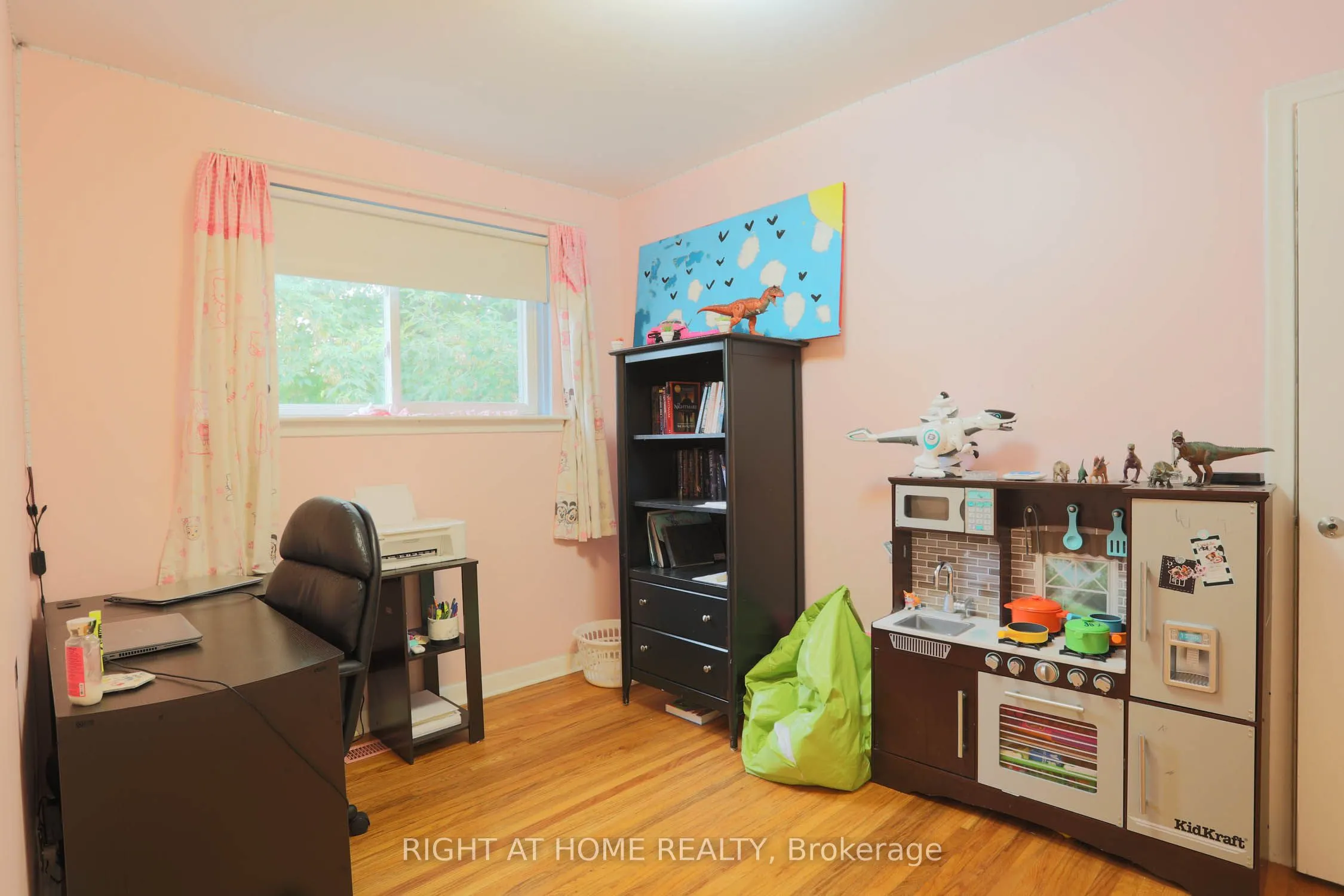 303 Blue Grass Boulevard