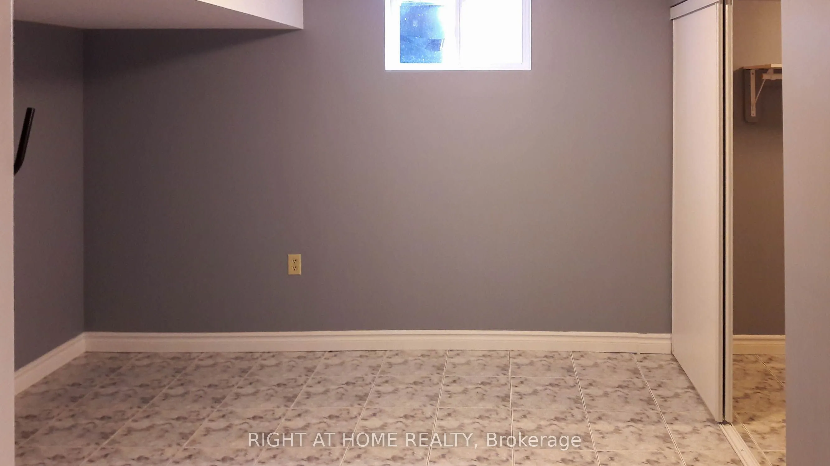 303 Blue Grass Boulevard