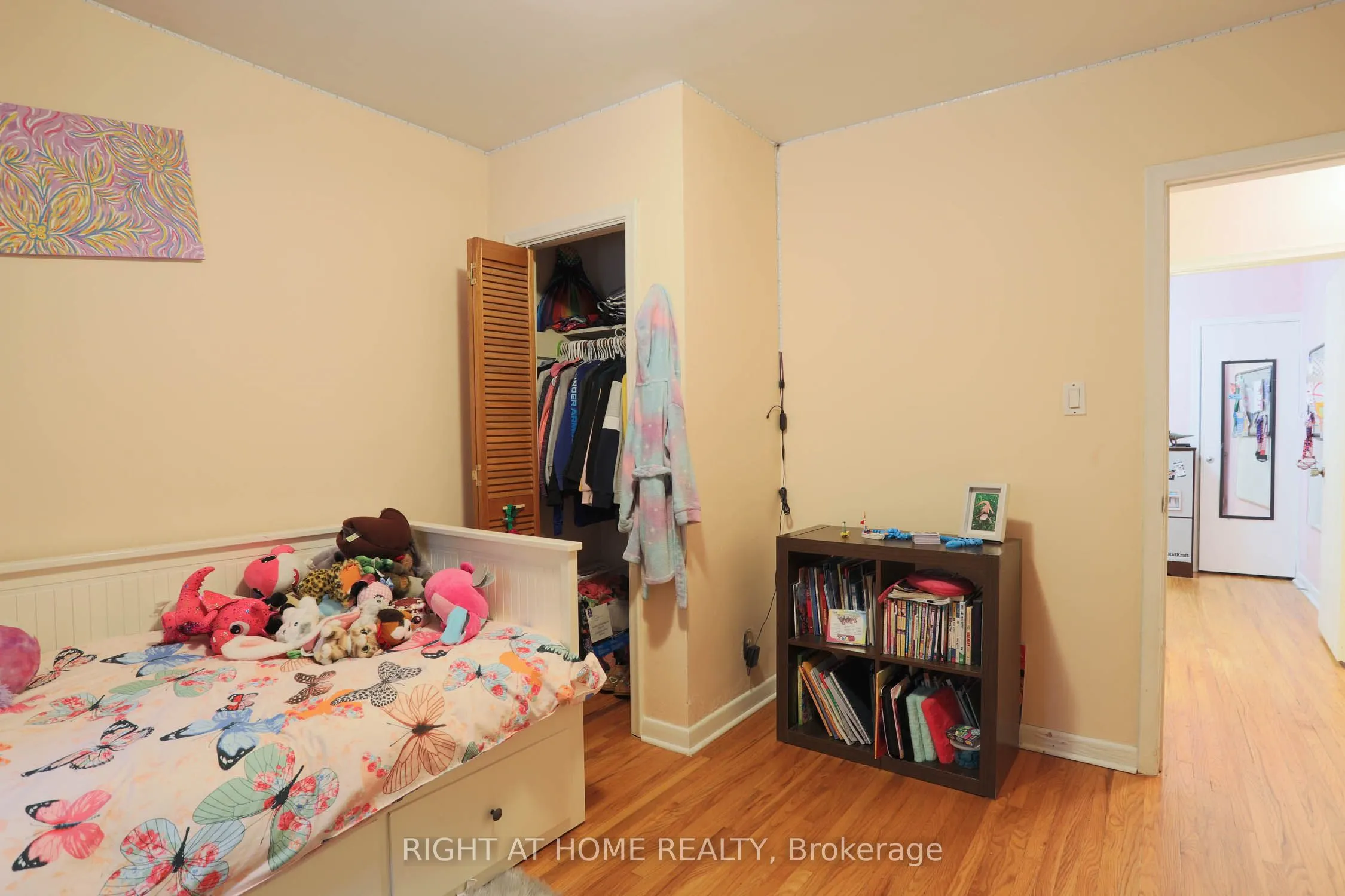 303 Blue Grass Boulevard