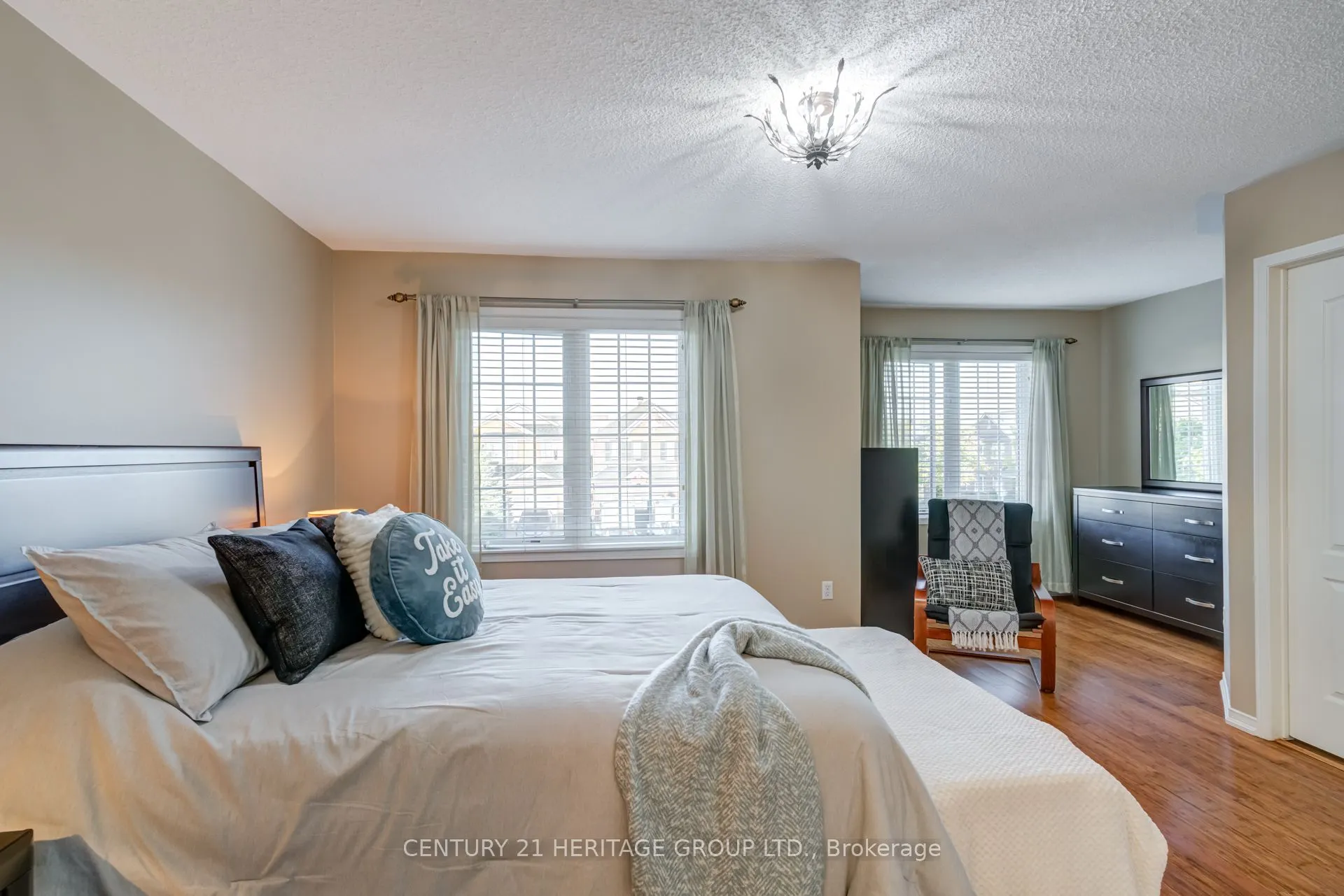 54 Mcnally Way