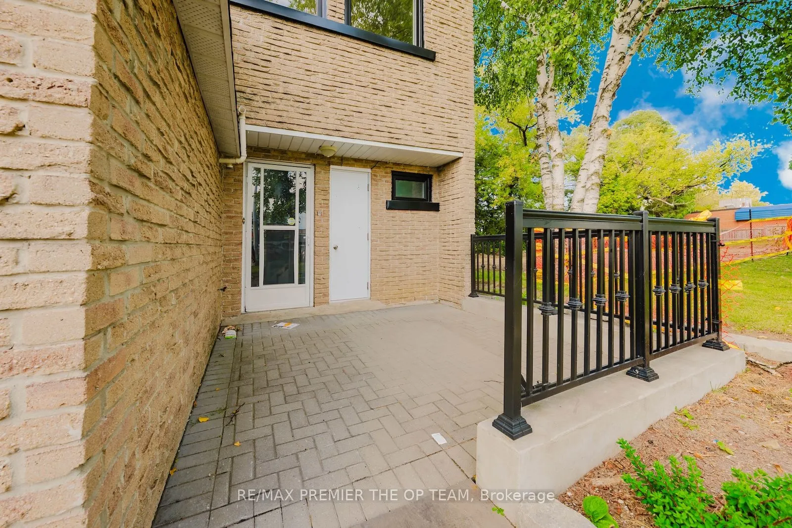 22 Henderson Drive, #1
