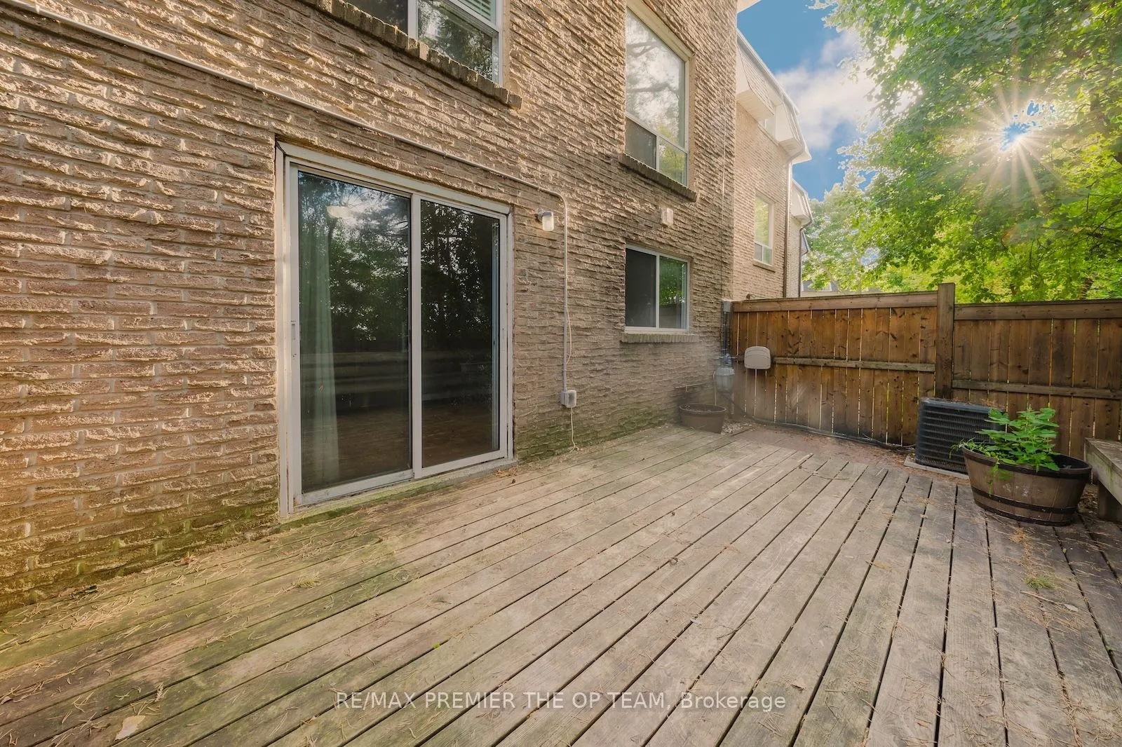 22 Henderson Drive, #1