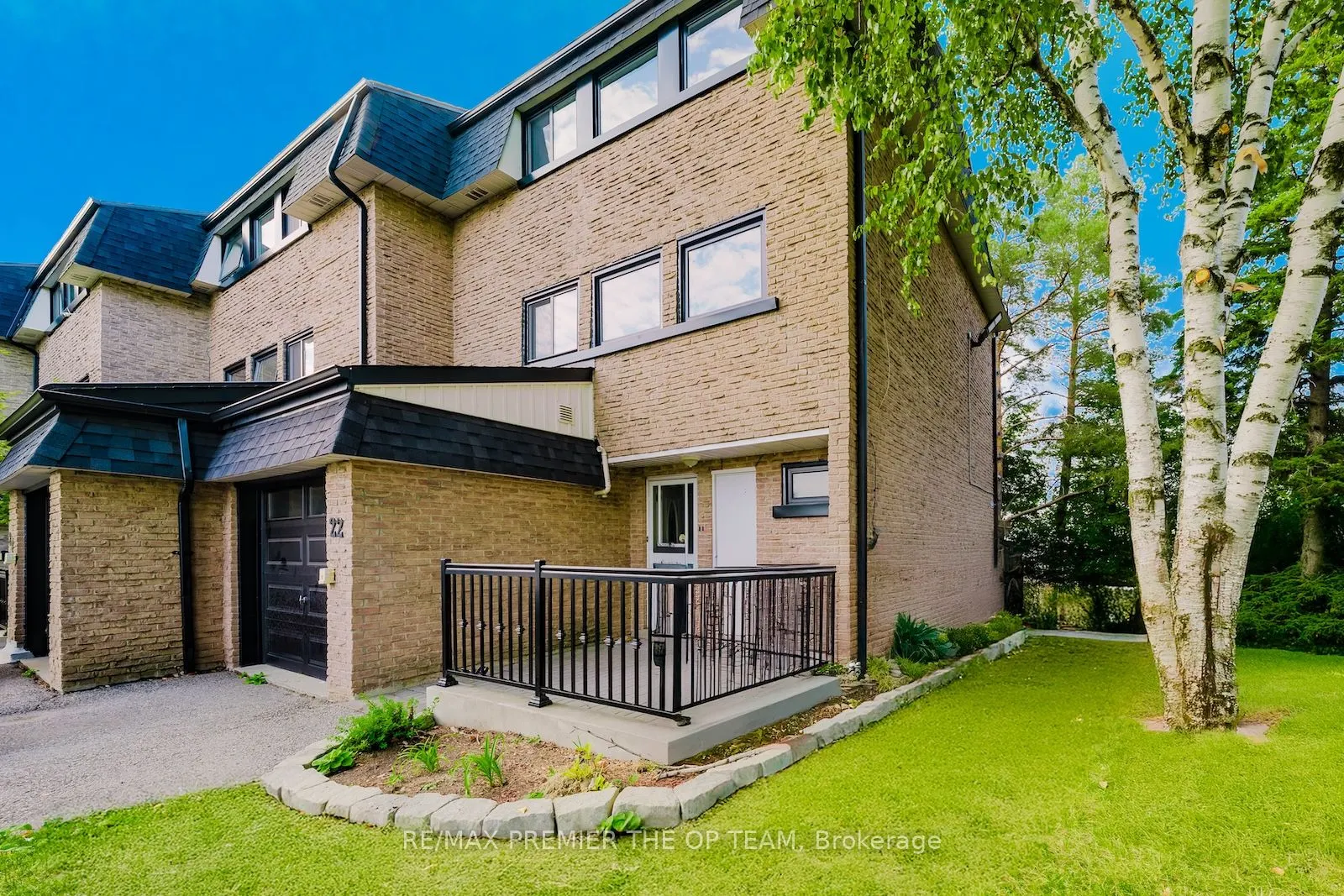 22 Henderson Drive, #1