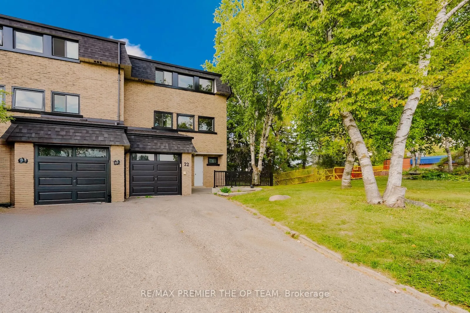 22 Henderson Drive, #1