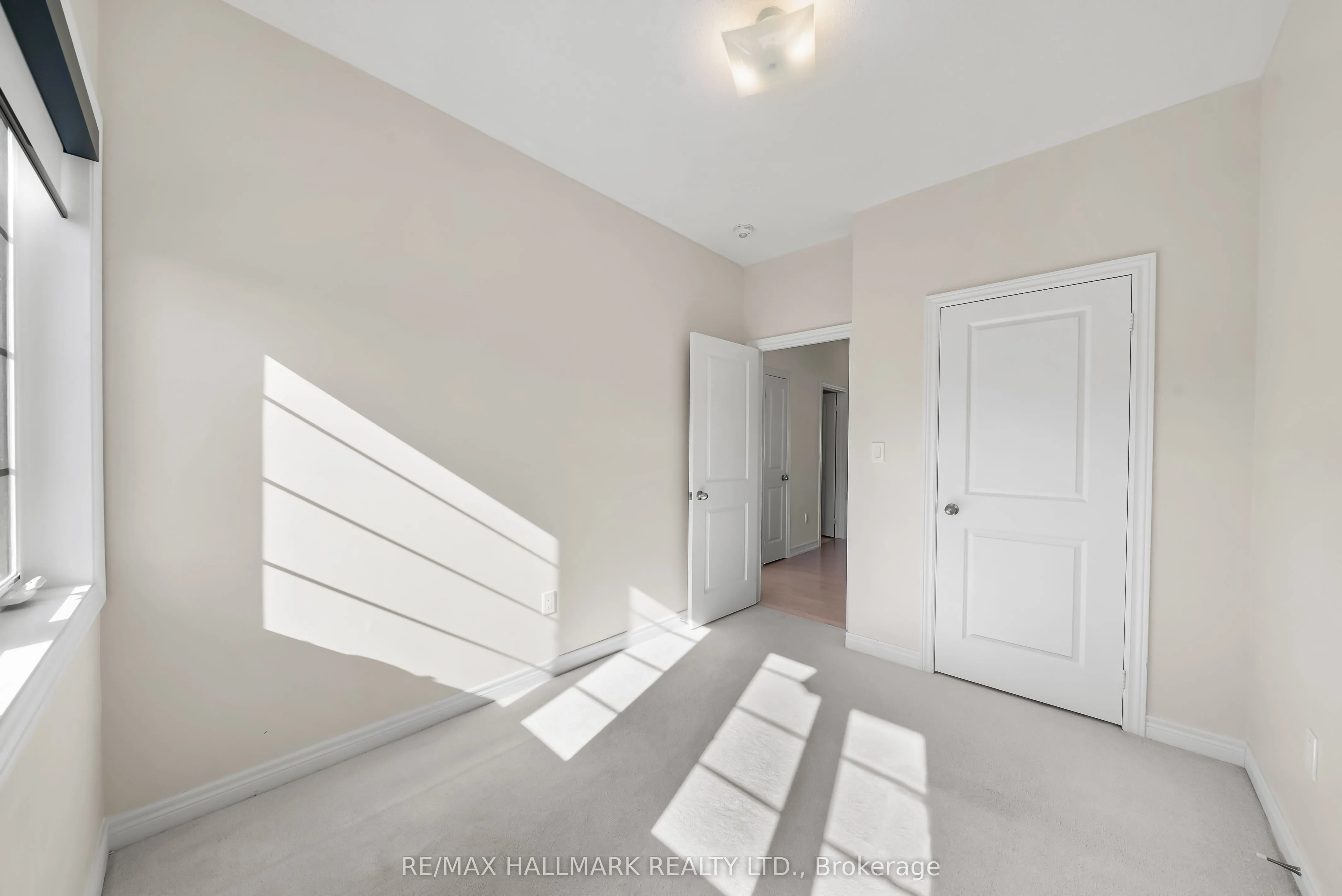 581 Barons Street