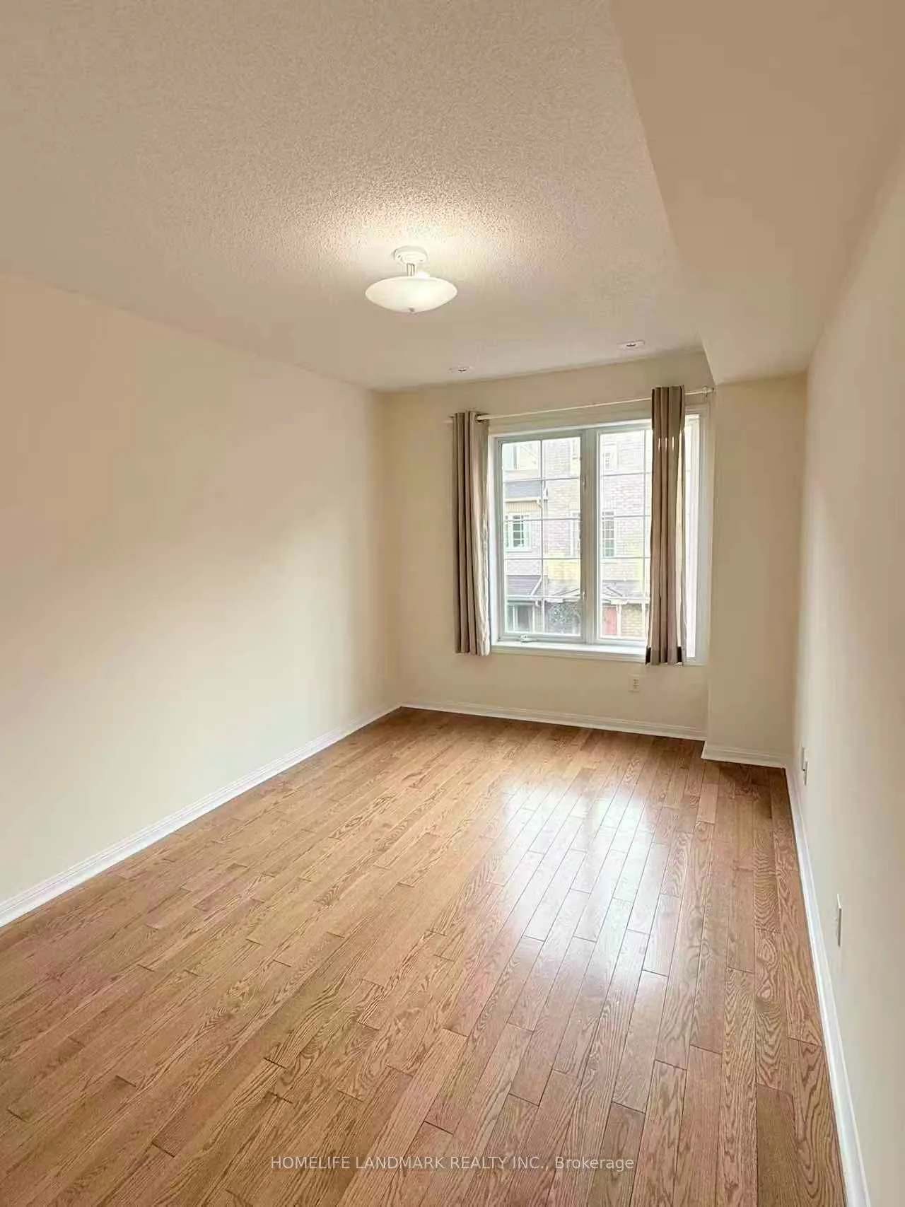 8 Cox Boulevard, #20