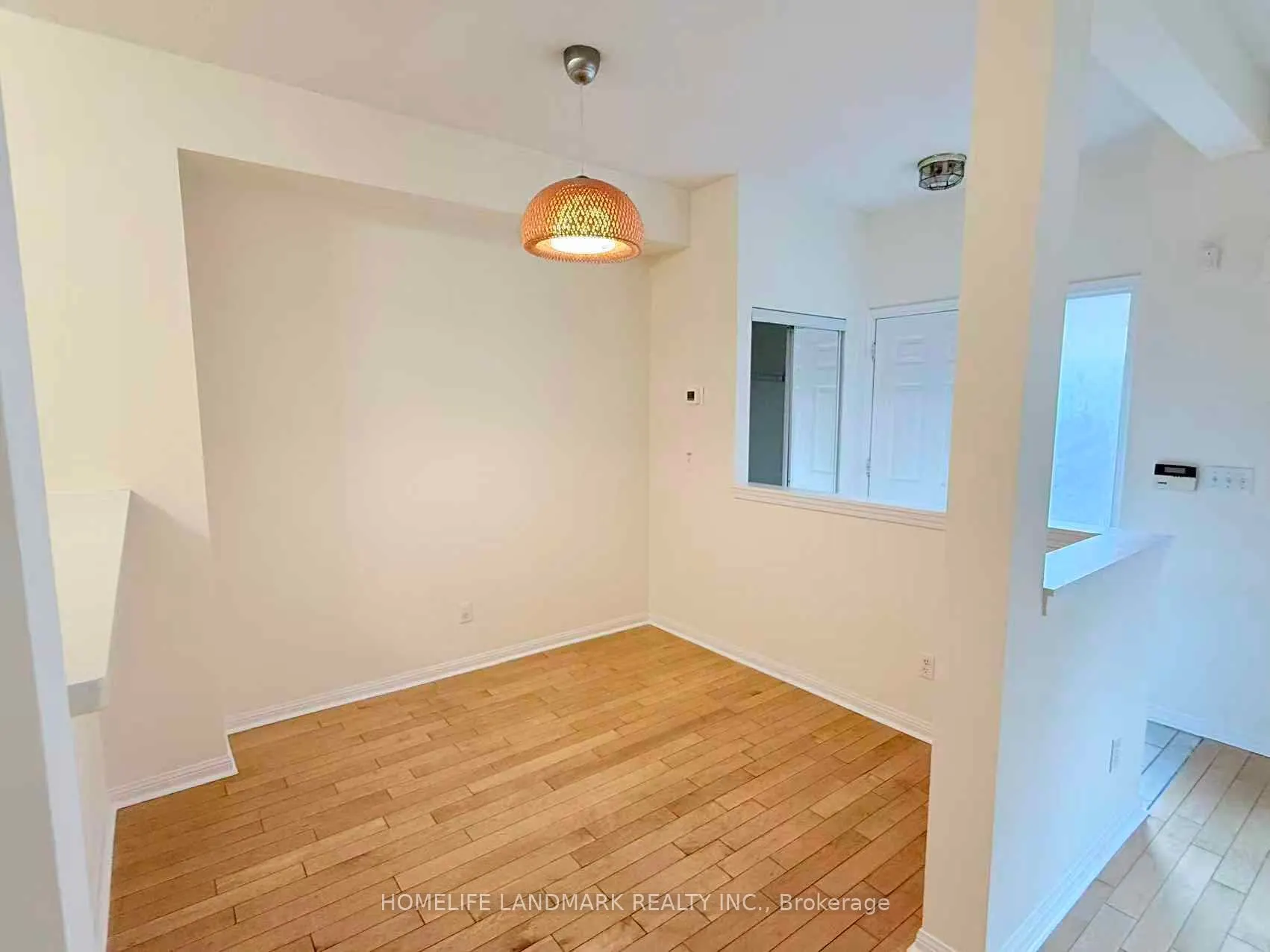 8 Cox Boulevard, #20