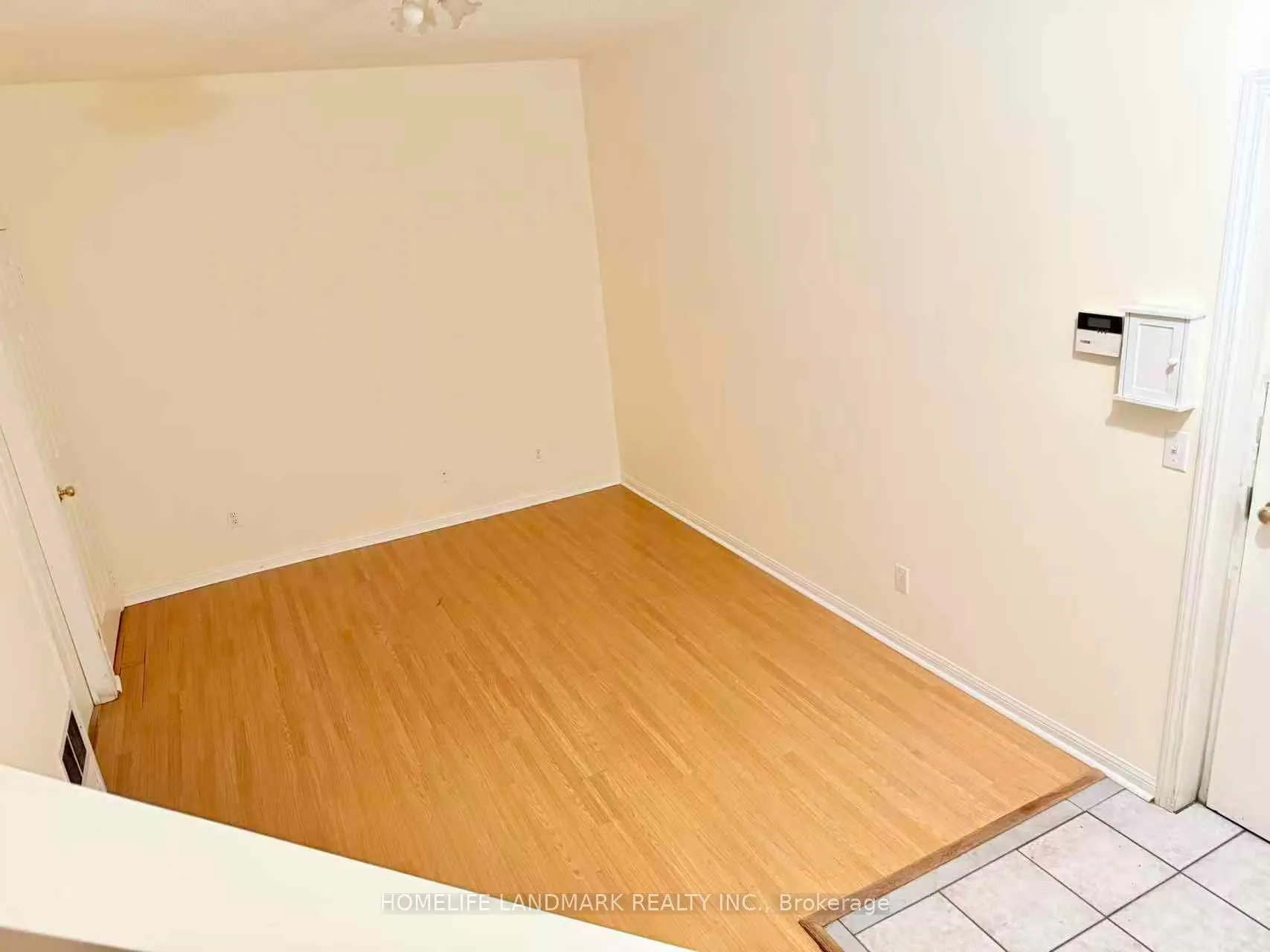 8 Cox Boulevard, #20