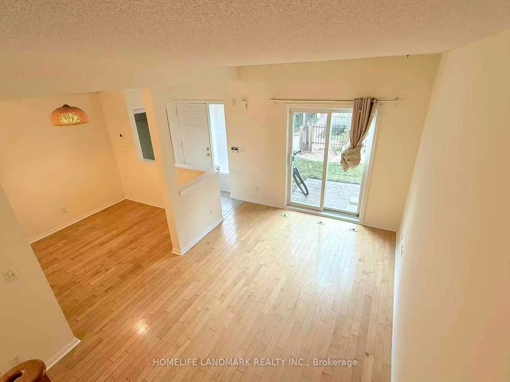 8 Cox Boulevard, #20