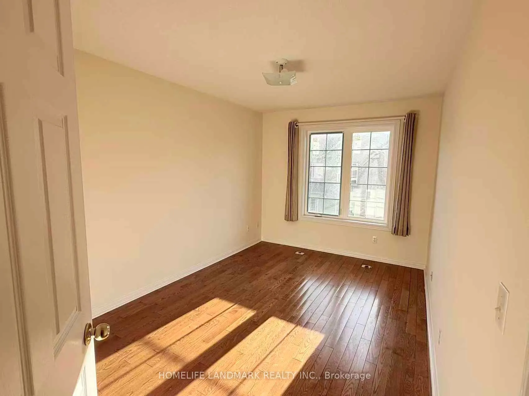 8 Cox Boulevard, #20