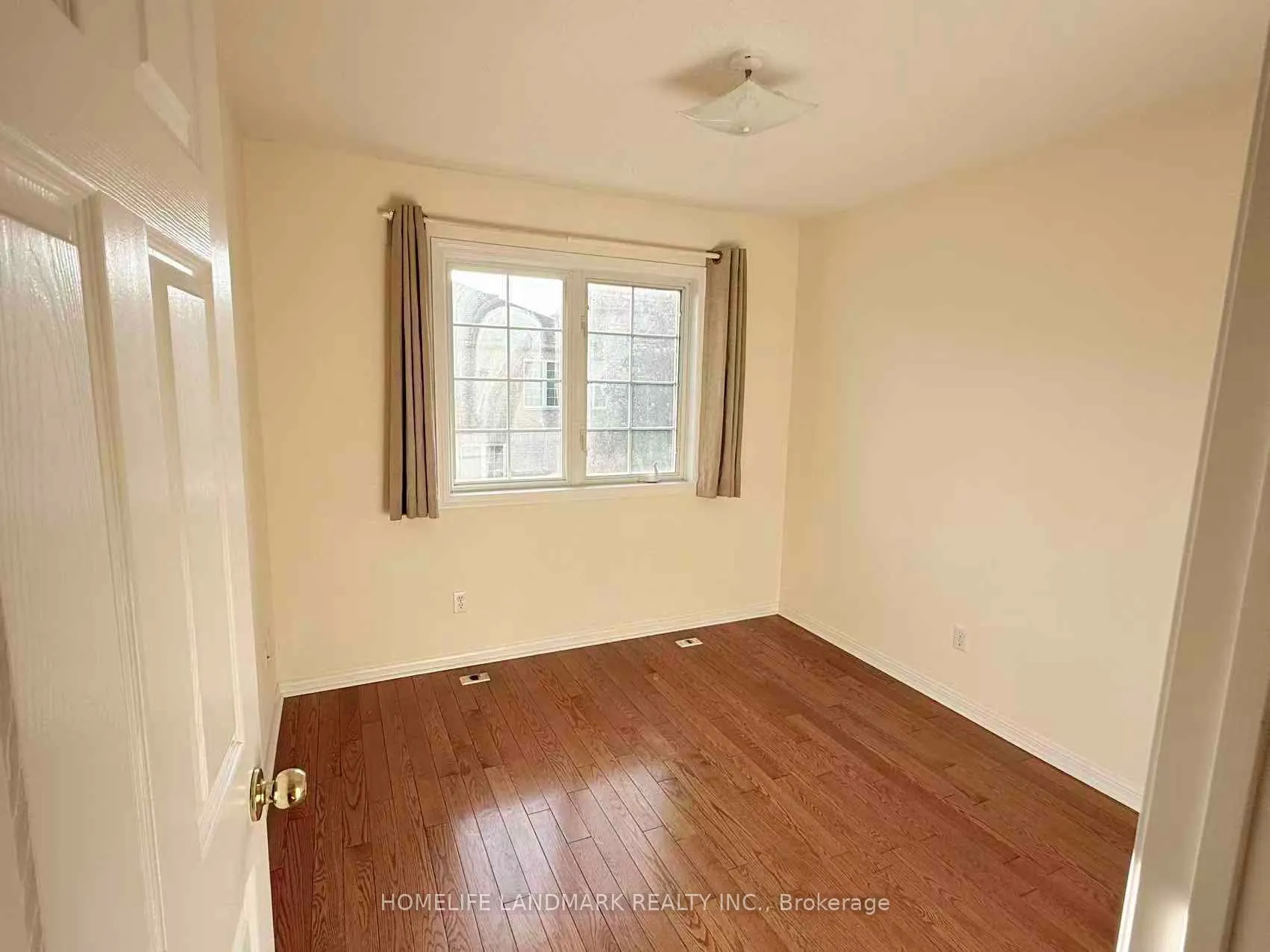 8 Cox Boulevard, #20