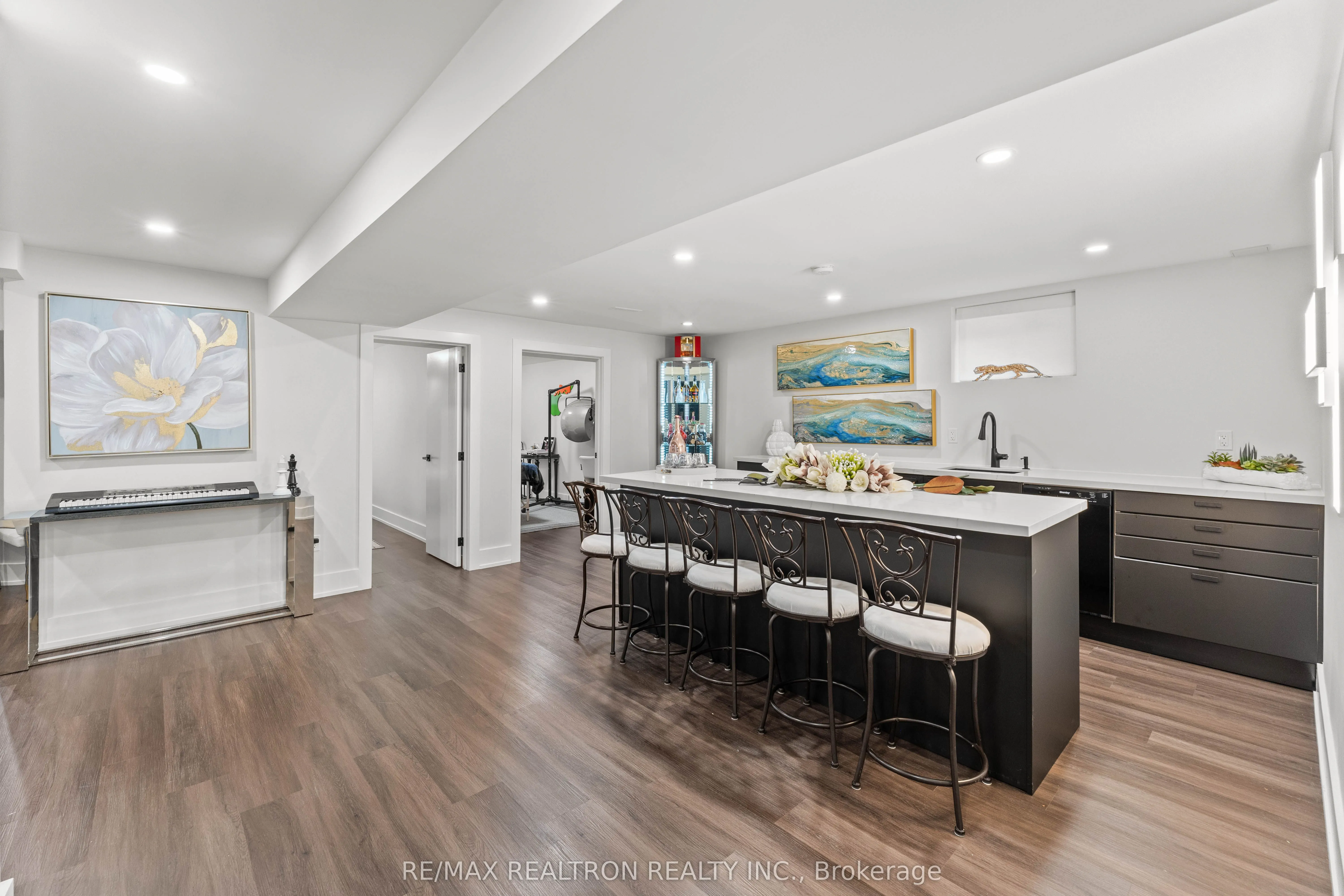 63 Willett Crescent