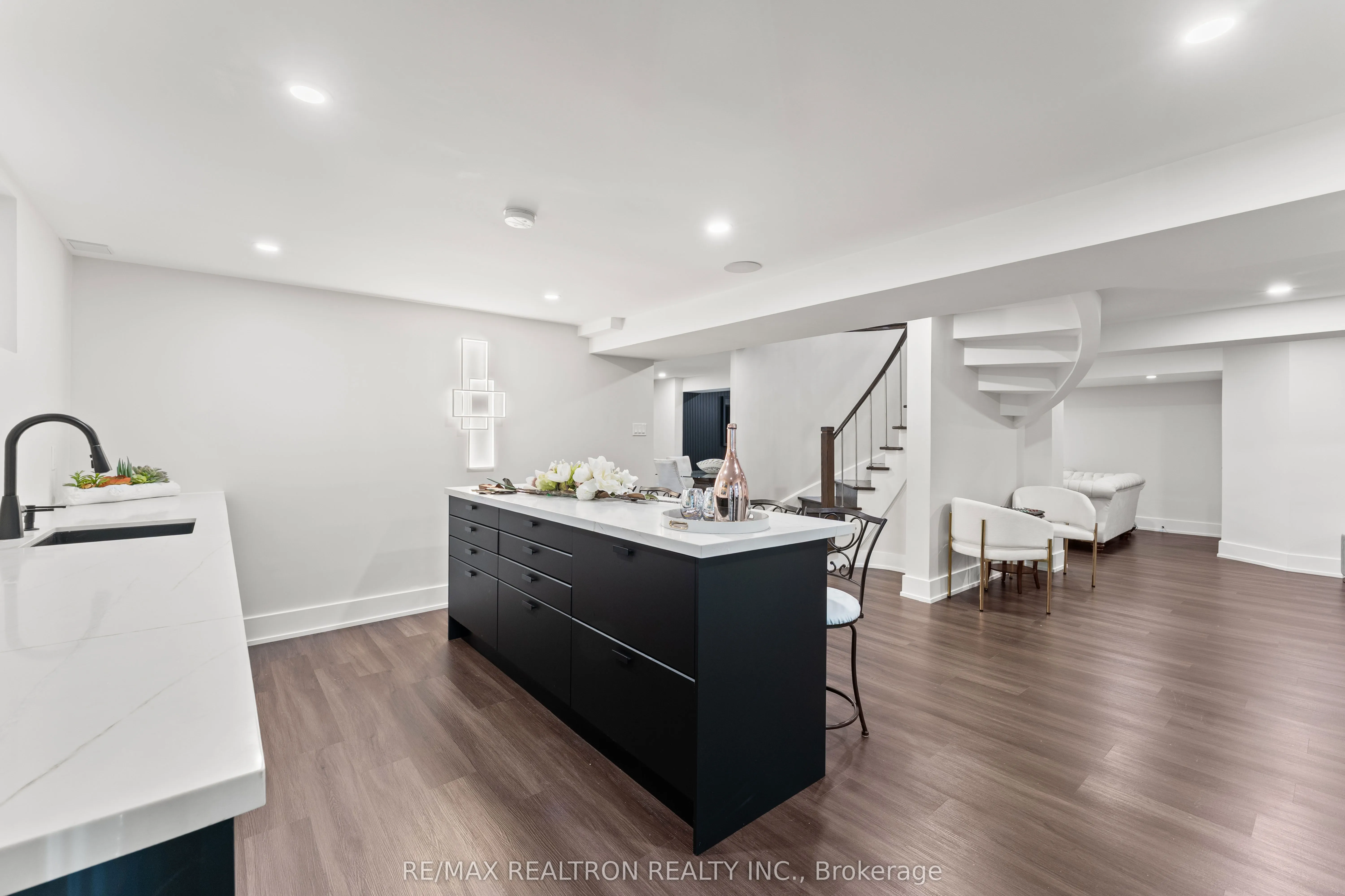 63 Willett Crescent