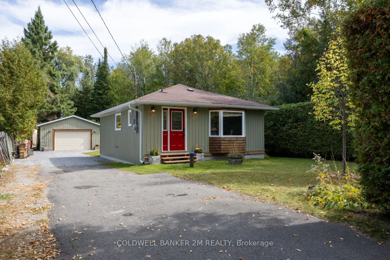 17 Lindell Road