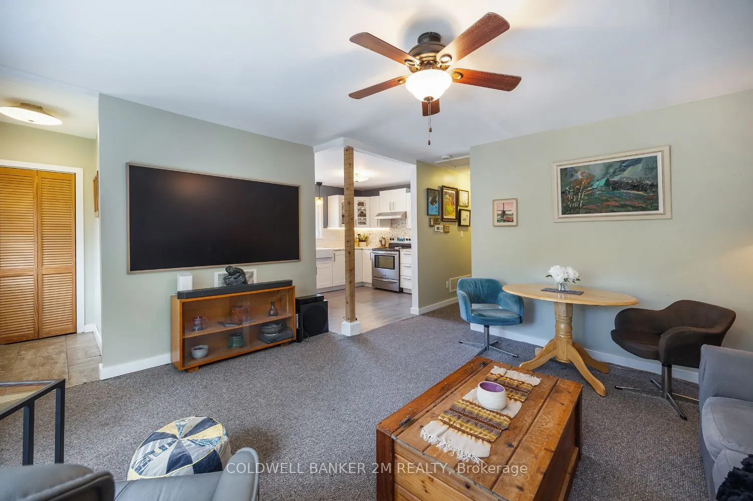 17 Lindell Road