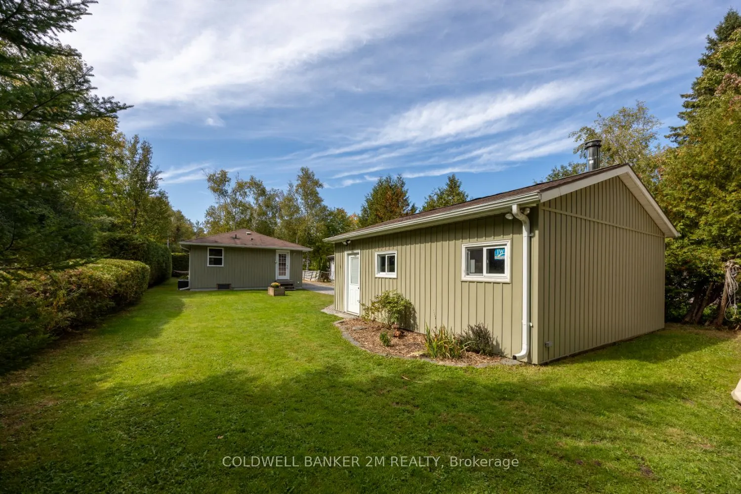 17 Lindell Road