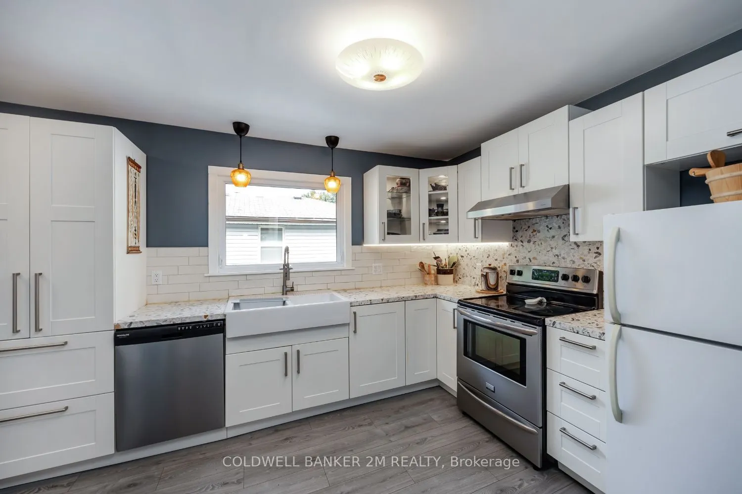 17 Lindell Road