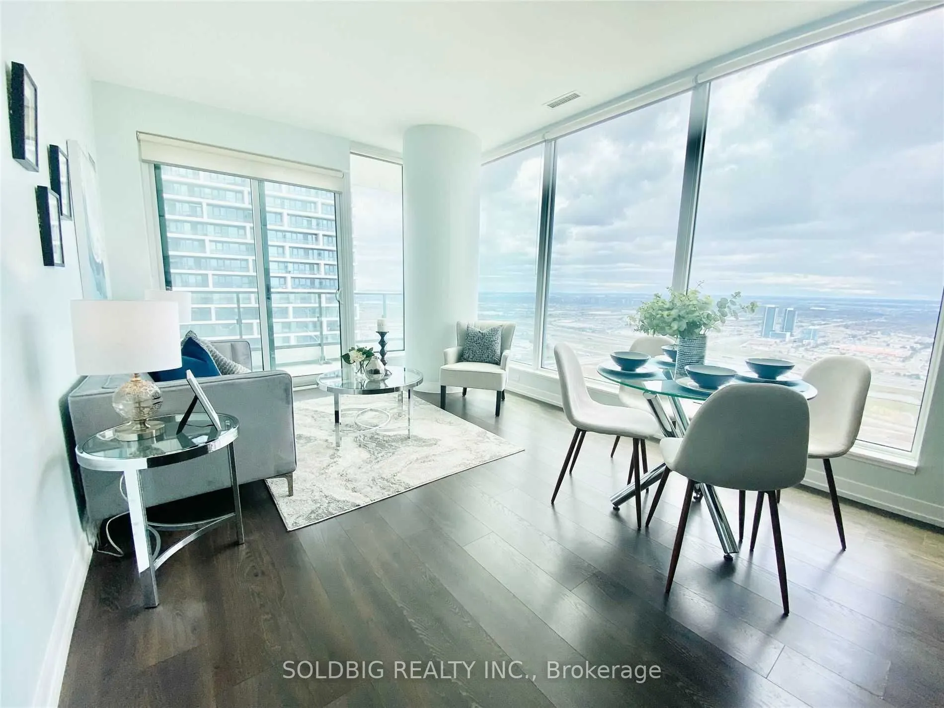 898 Portage Parkway, #4909