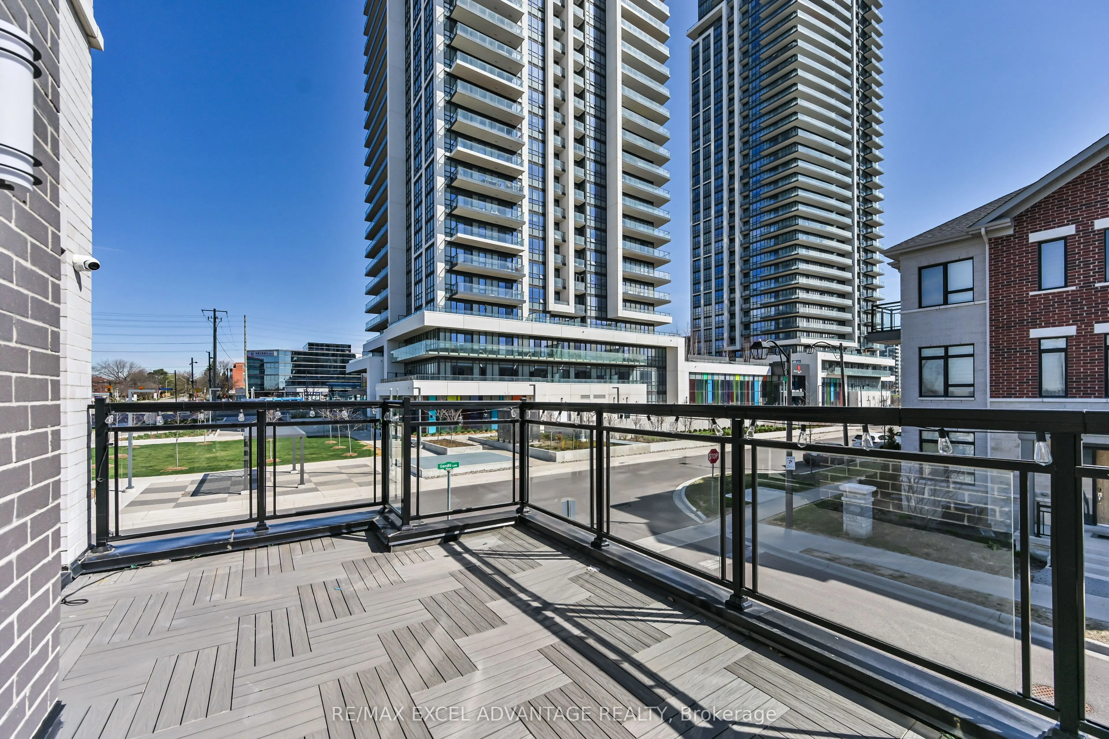 50 South Park Road, #1