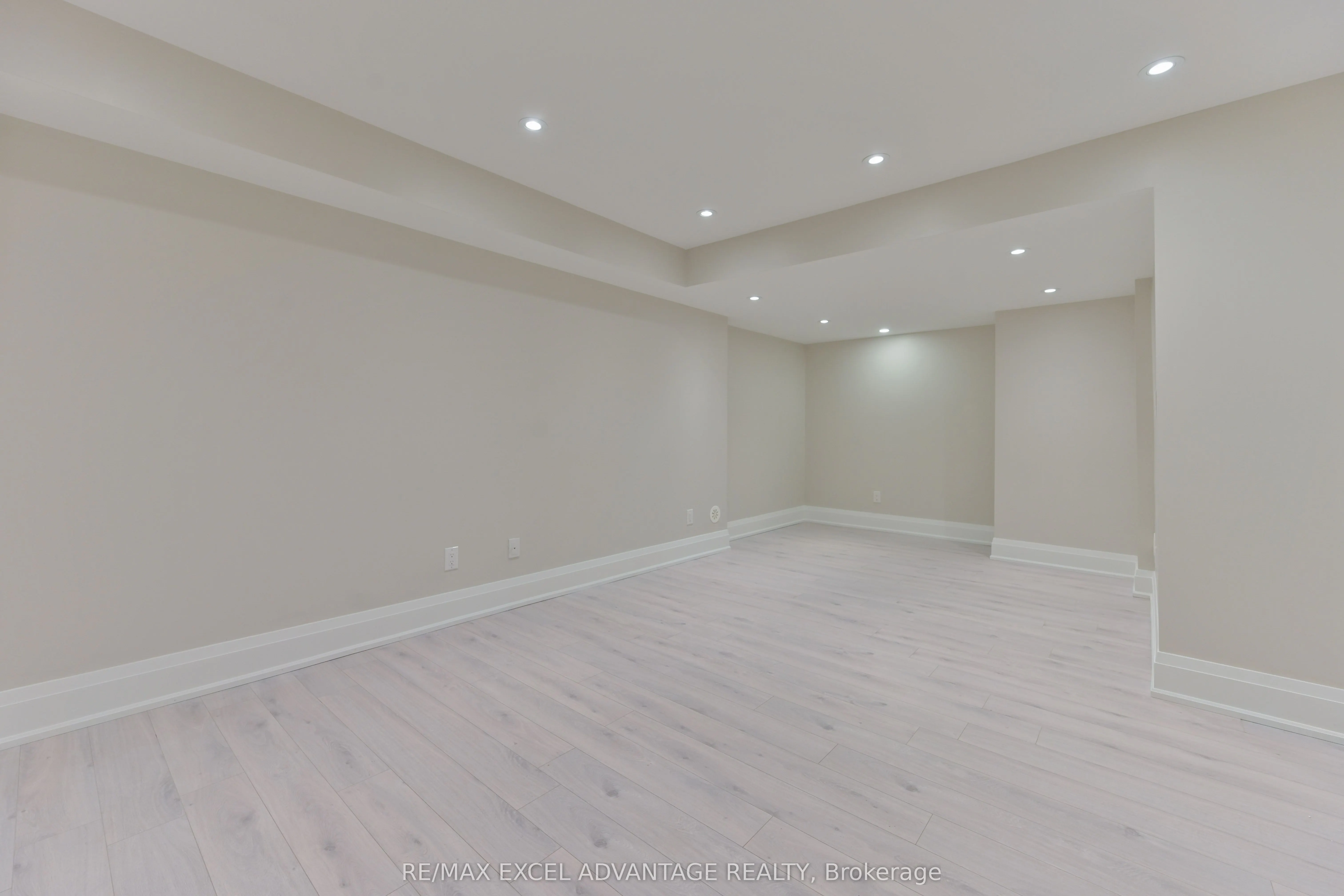 50 South Park Road, #1